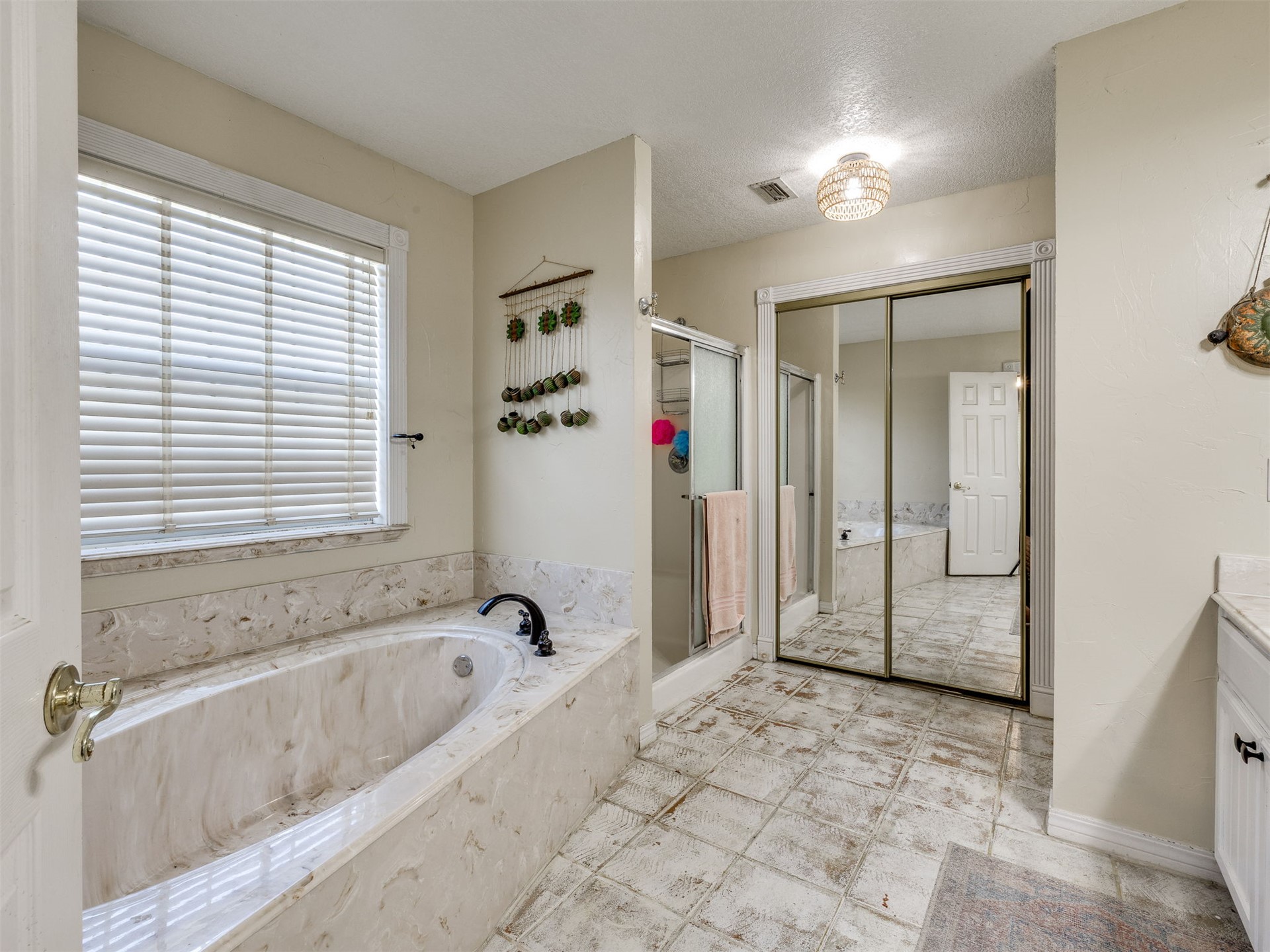 9735 E Sandy Creek Road Property Photo 60