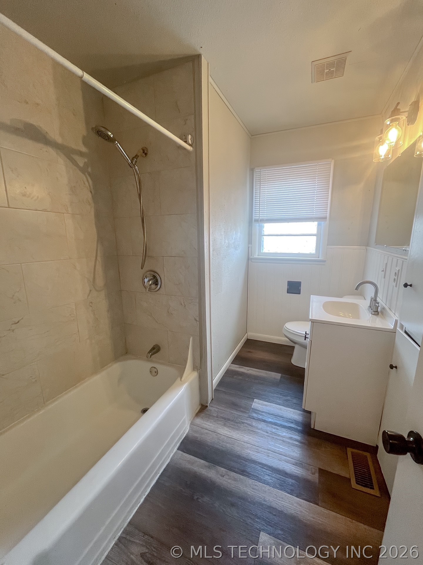 409 S 67th East Avenue Property Photo 6