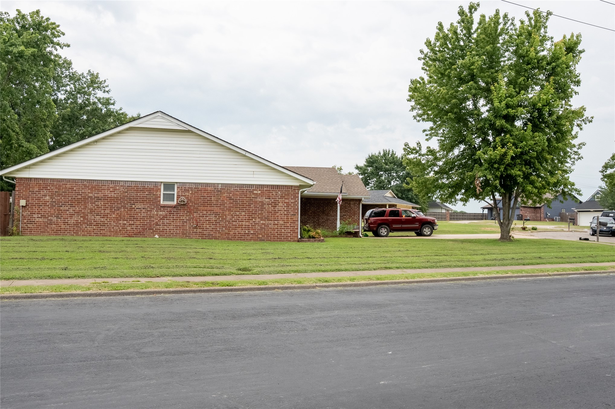 2101 Jefferson Place Property Photo 6