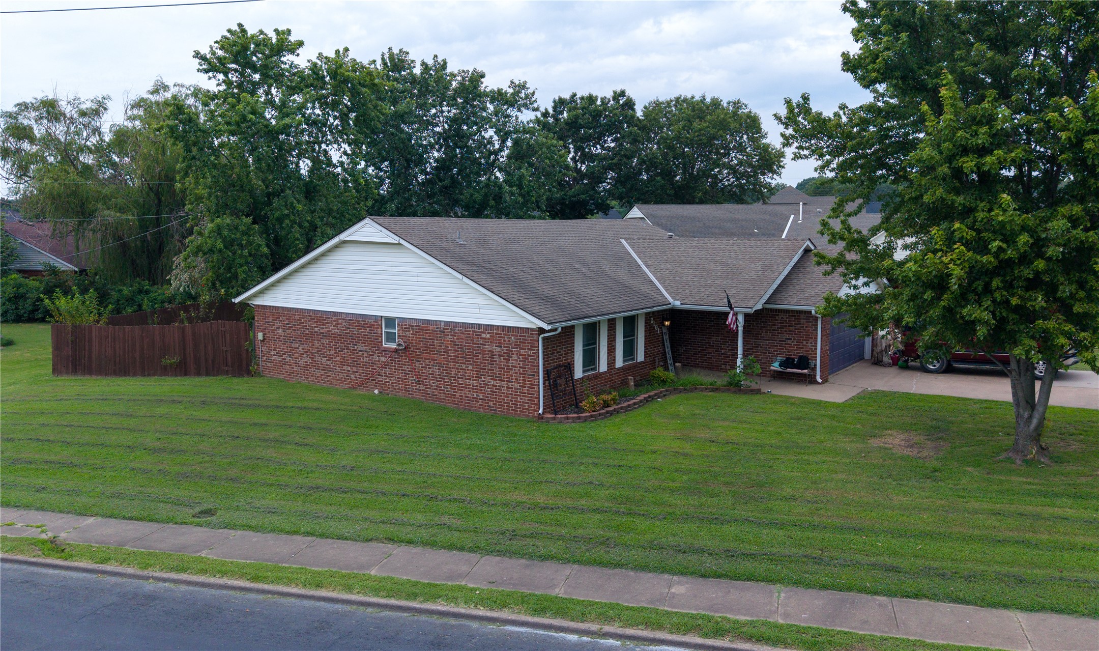 2101 Jefferson Place Property Photo 10