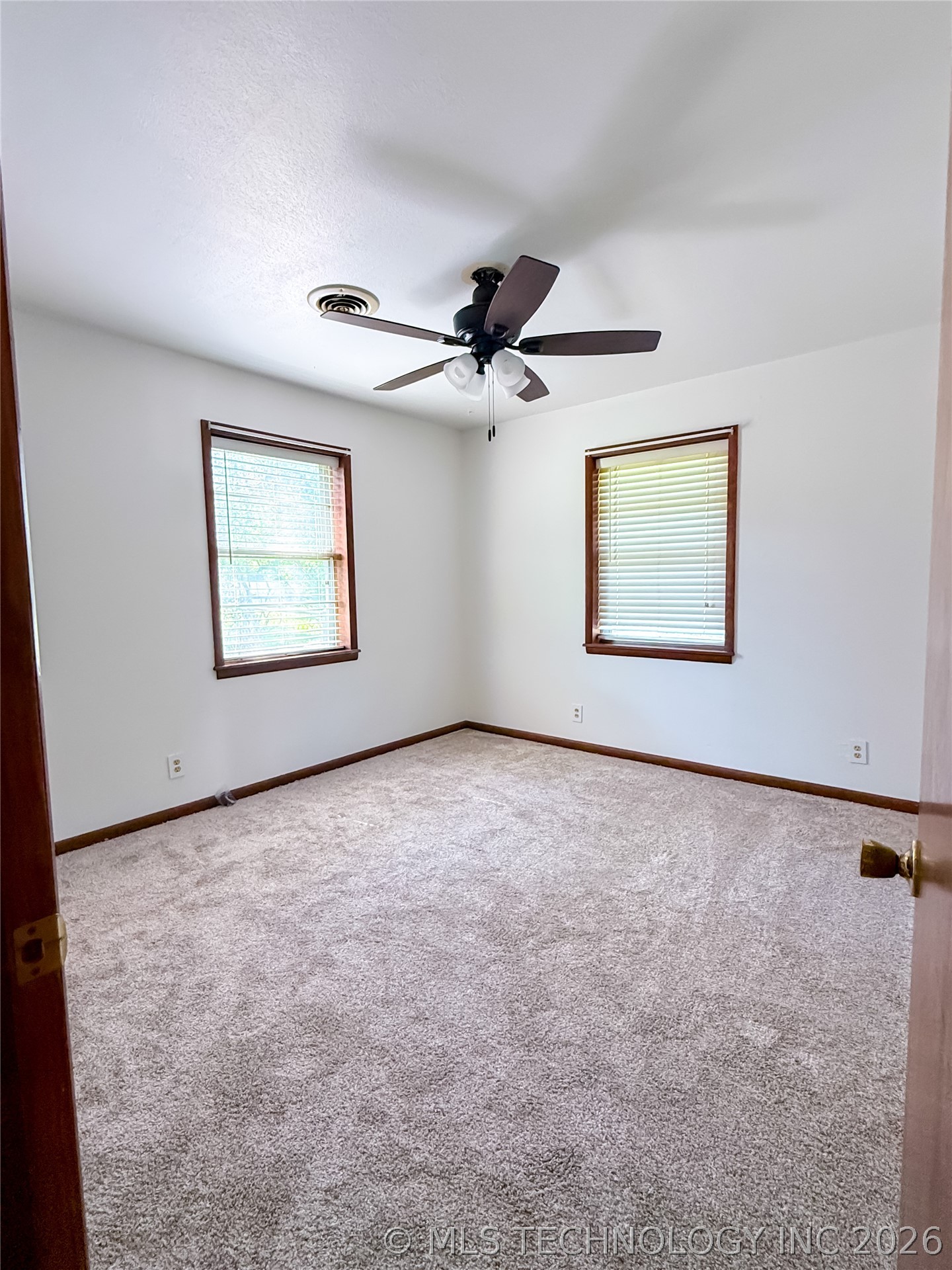 811 Ne 5th Street Property Photo 6
