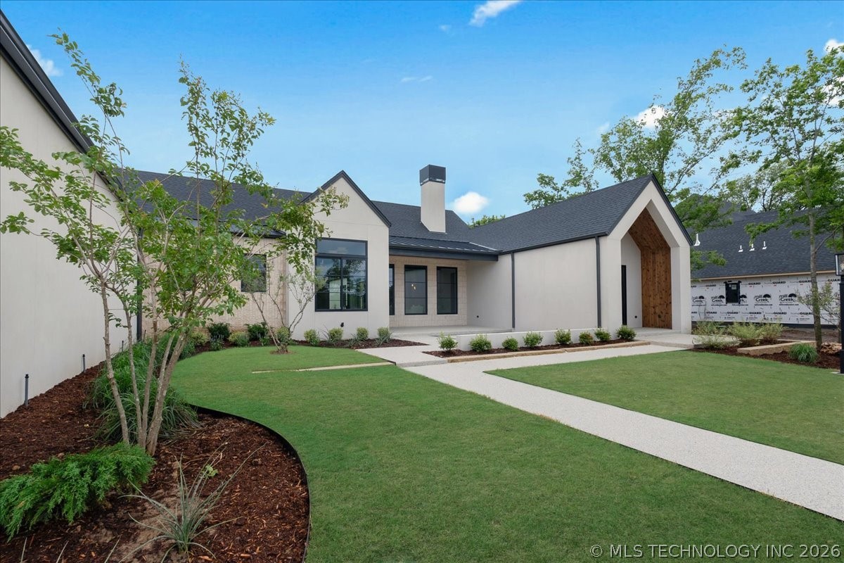 17744 E White Tail Cove Property Photo 2