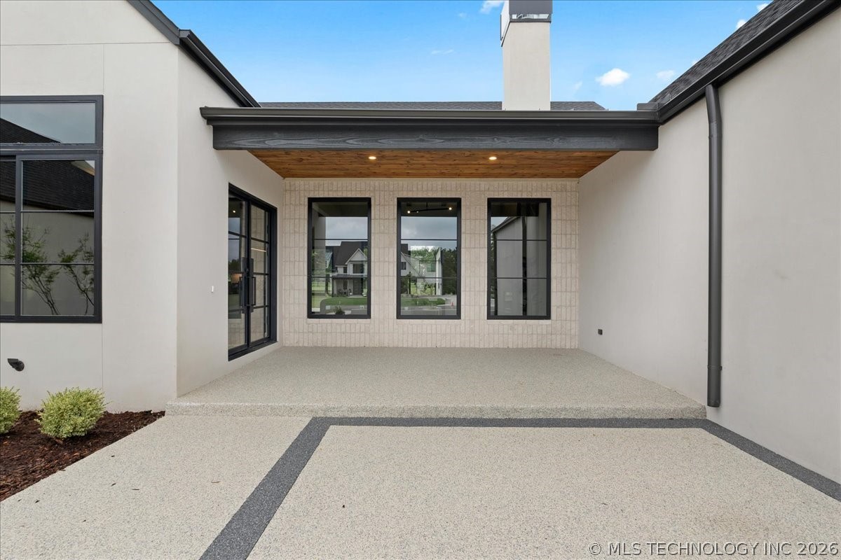 17744 E White Tail Cove Property Photo 4