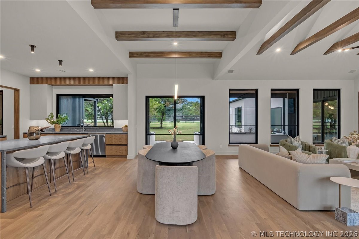 17744 E White Tail Cove Property Photo 8