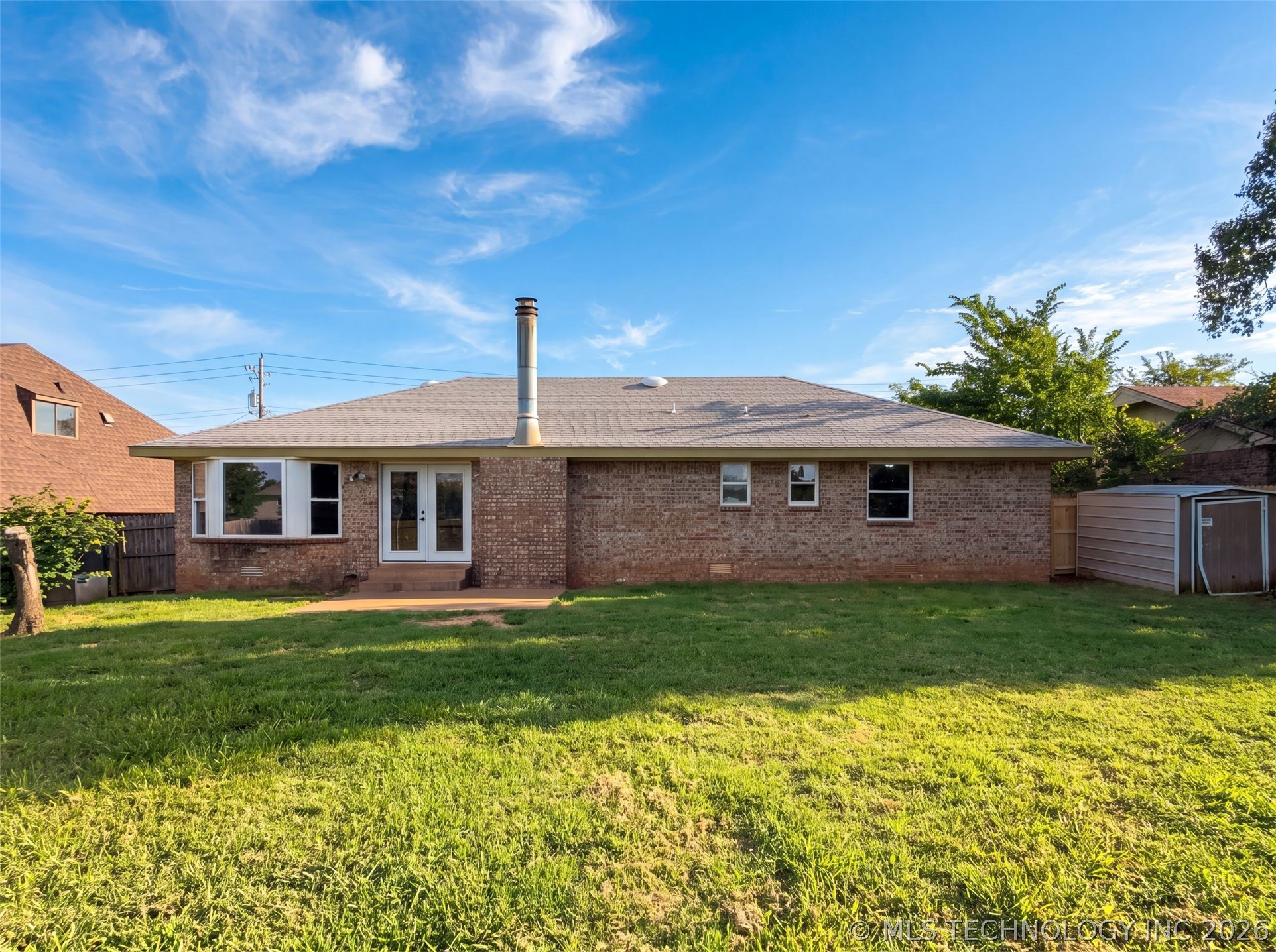 1123 E Willham Drive Property Photo 5