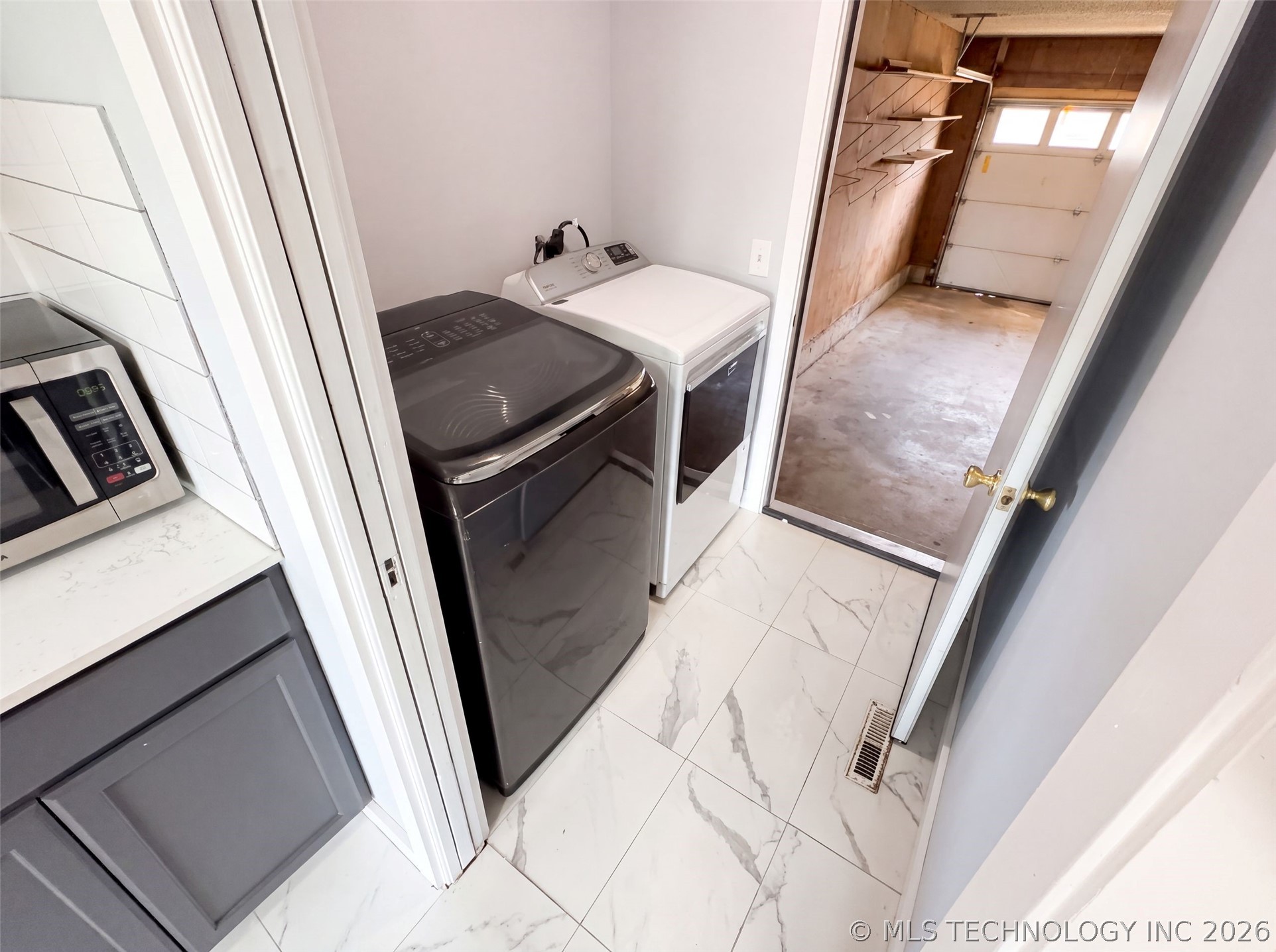 1123 E Willham Drive Property Photo 20