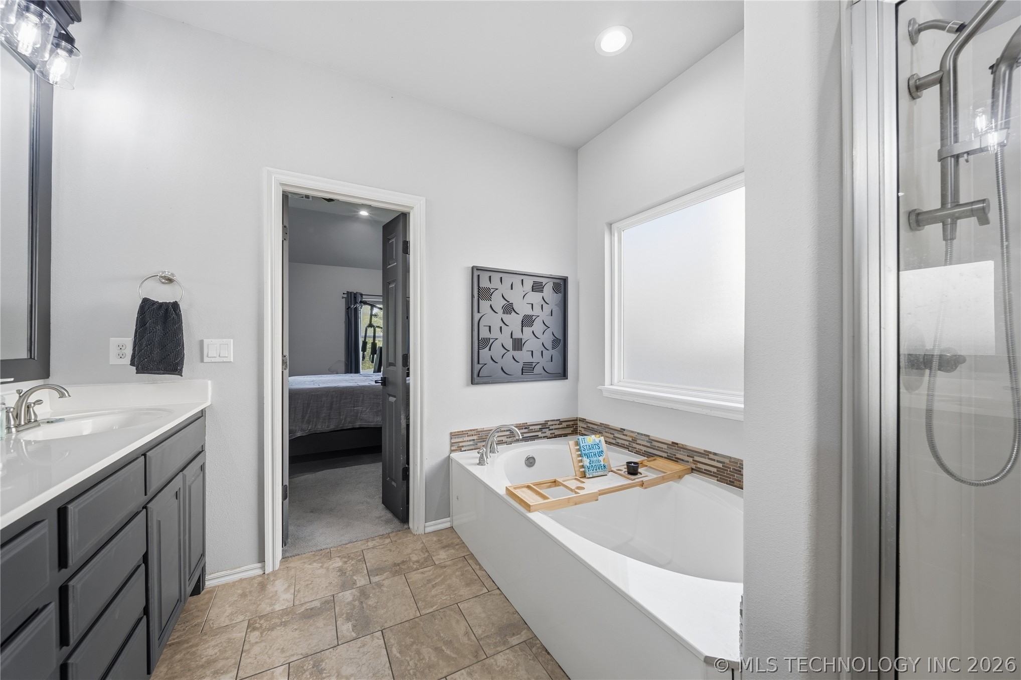 6776 E 127th Street S Property Photo 18