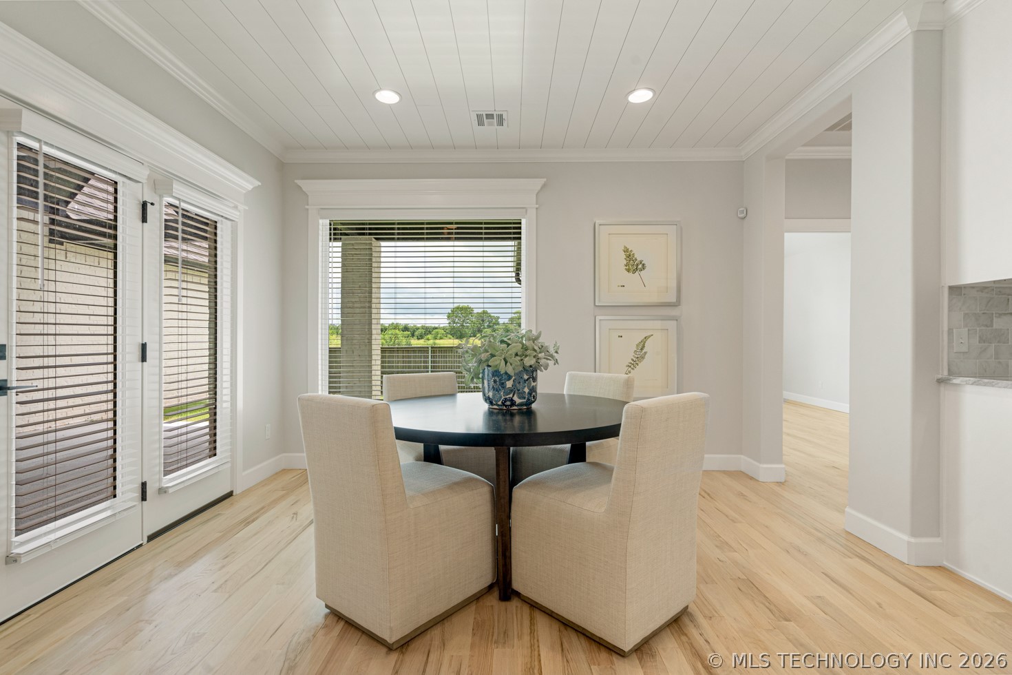 12806 S Irvington Avenue Property Photo 17