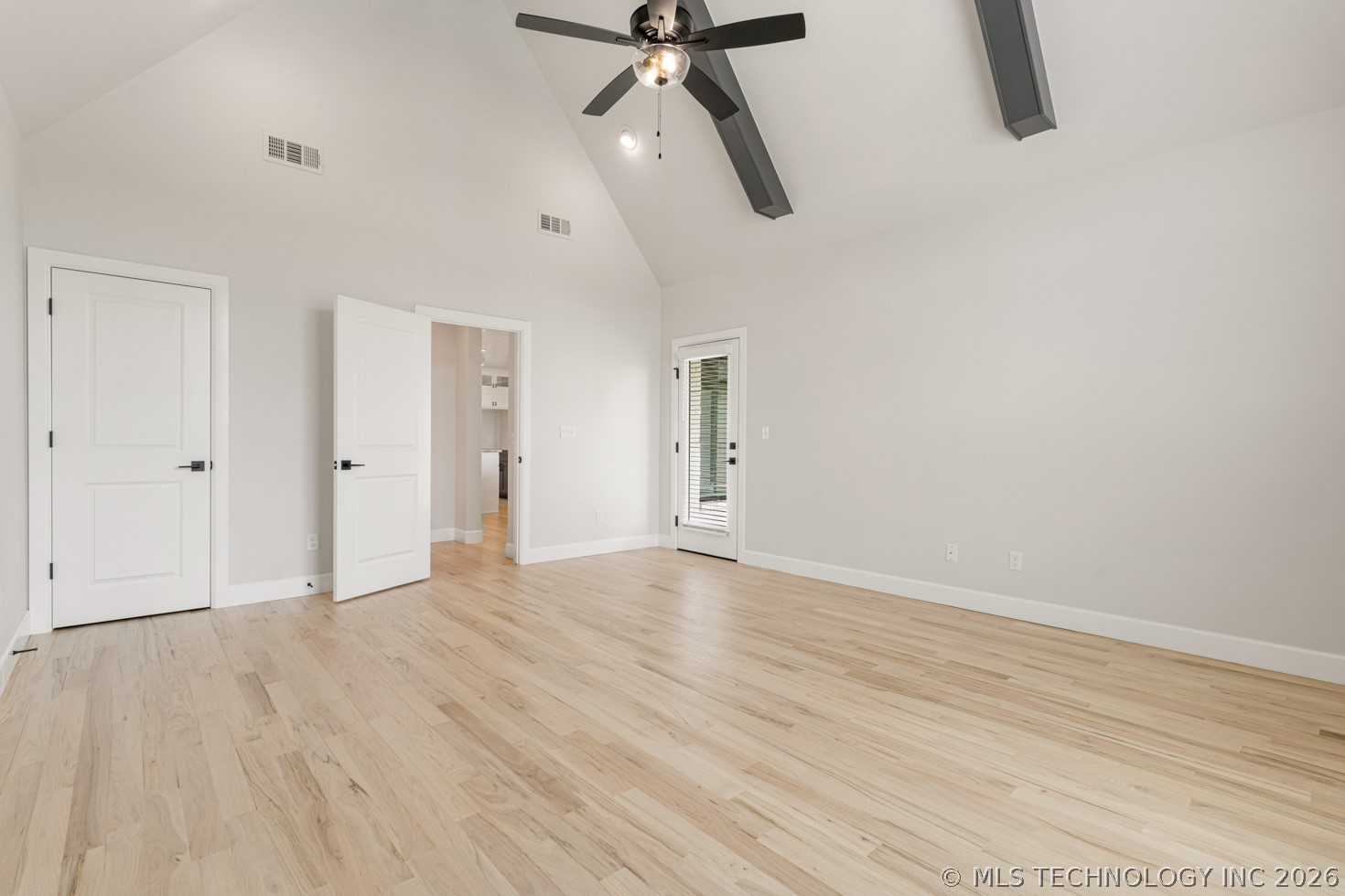 12806 S Irvington Avenue Property Photo 23