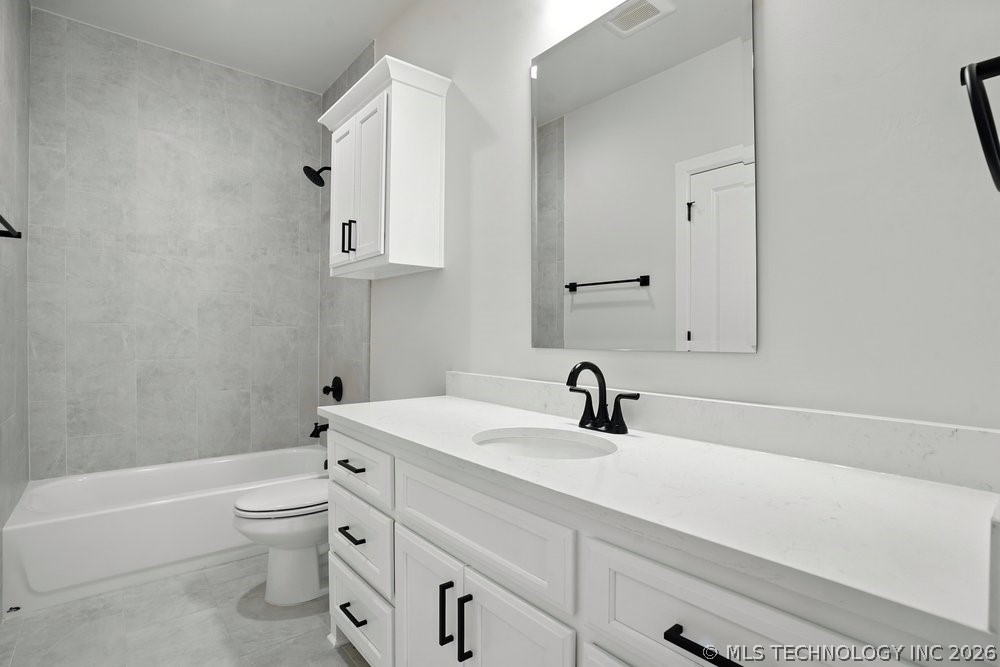 12714 S Irvington Avenue Property Photo 7