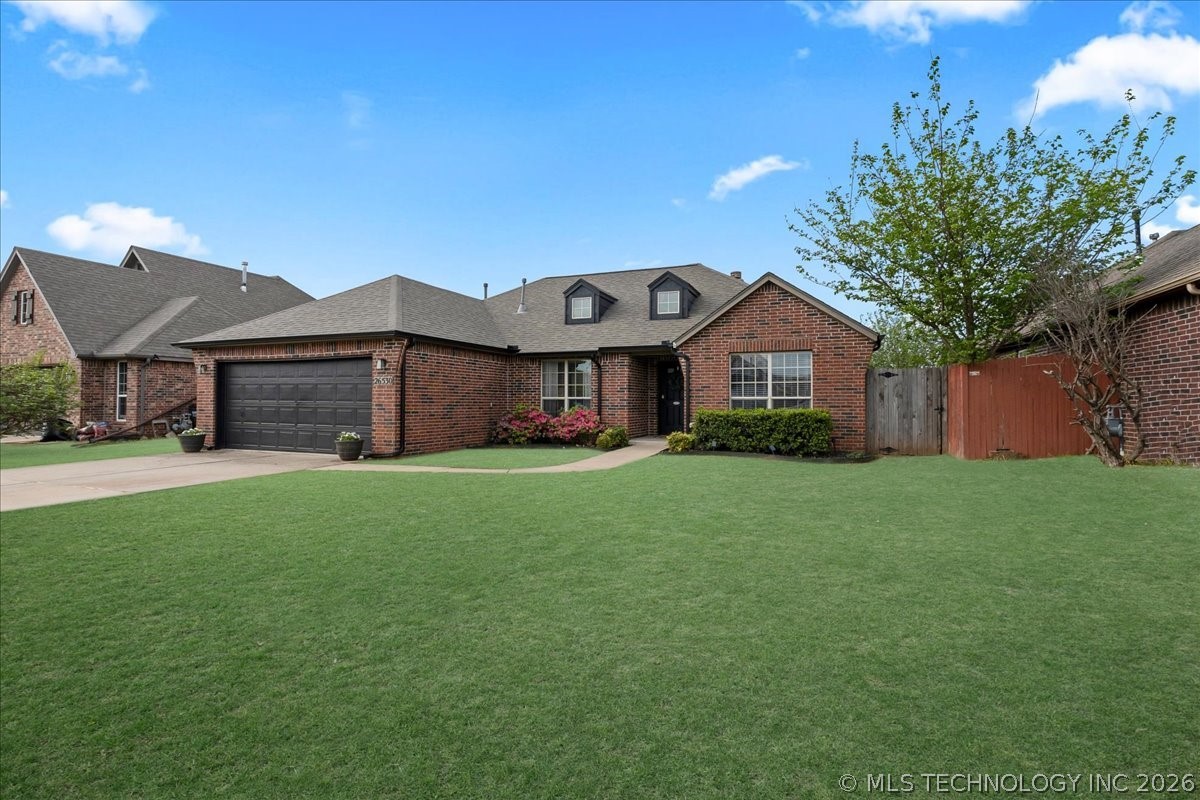 26530 Foxen Drive Property Photo 3