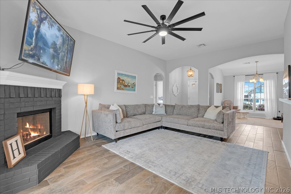 26530 Foxen Drive Property Photo 11