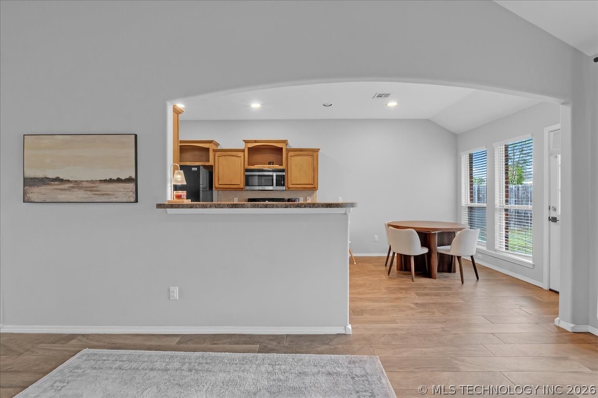 26530 Foxen Drive Property Photo 13