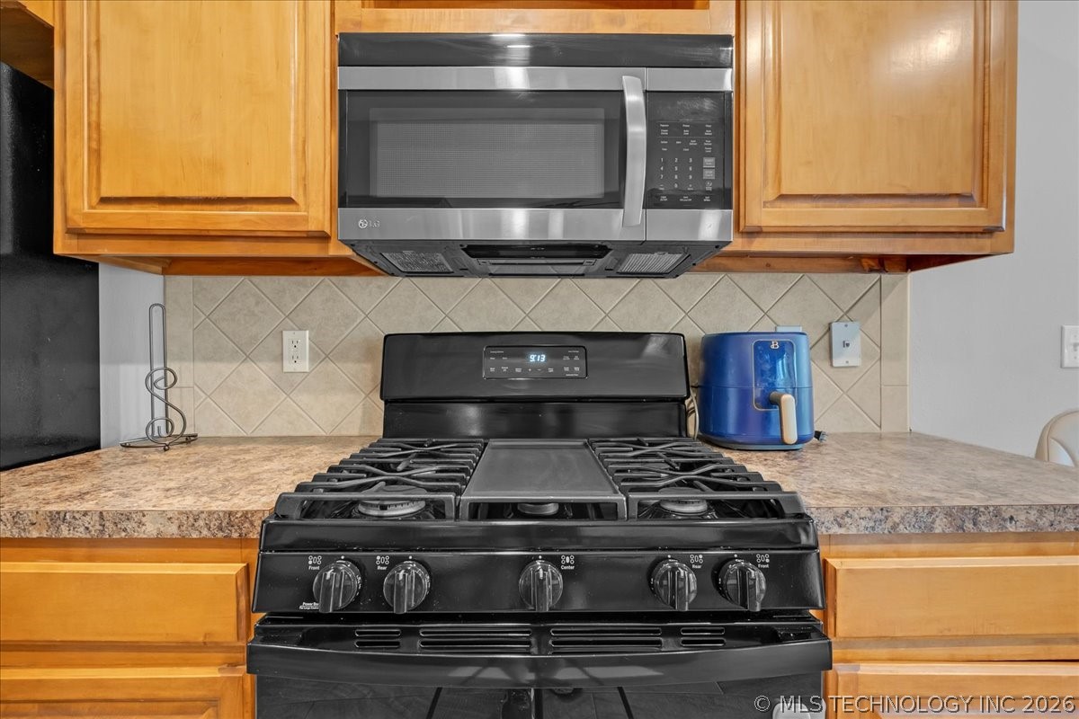 26530 Foxen Drive Property Photo 17