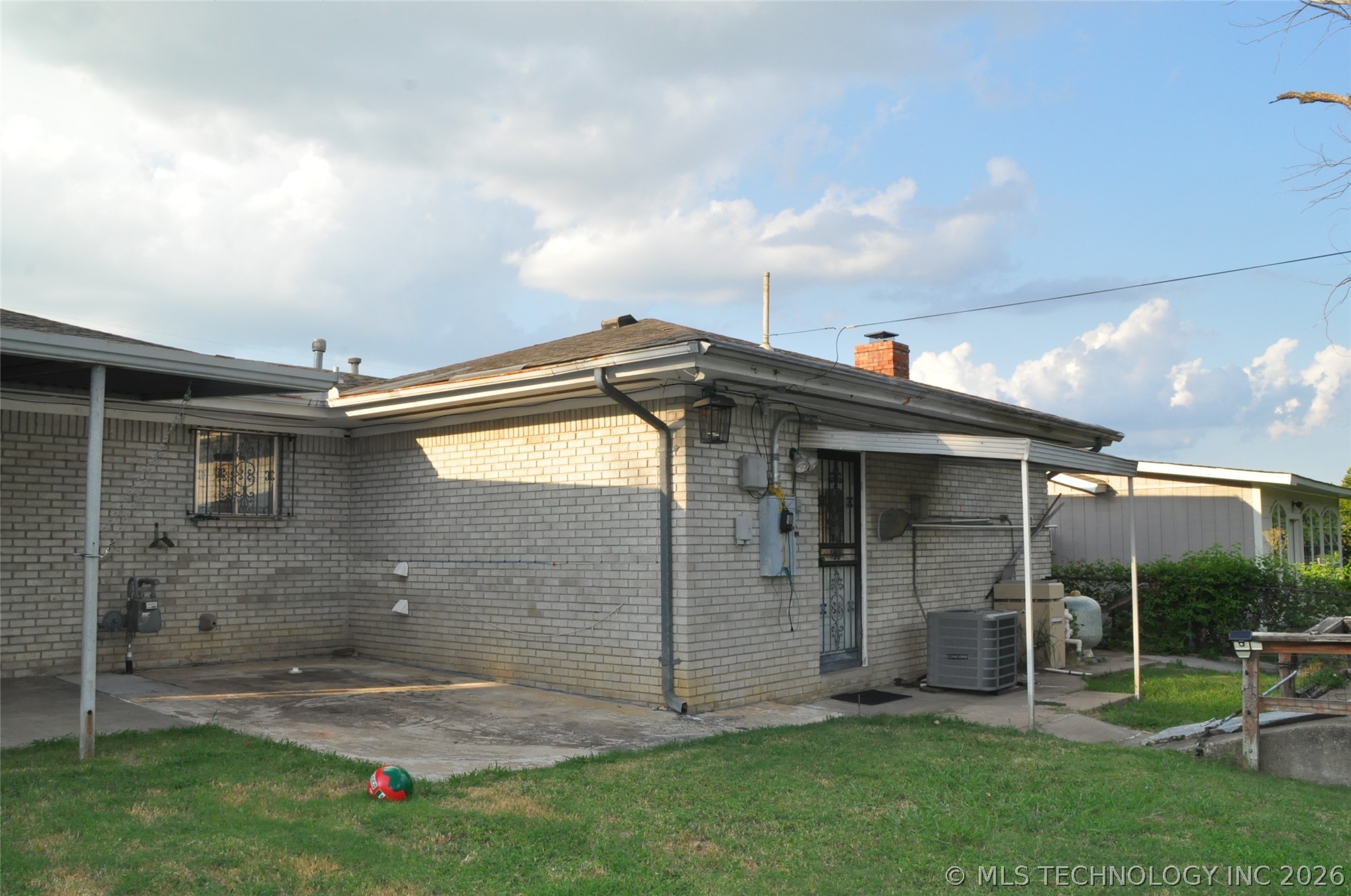 6916 E 15th Place Property Photo 20
