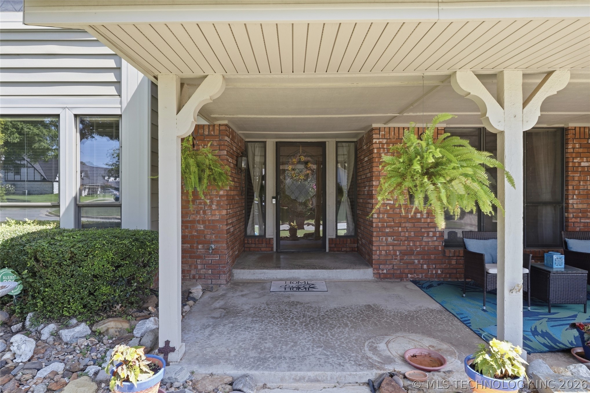 7009 E 100th Street Property Photo 4