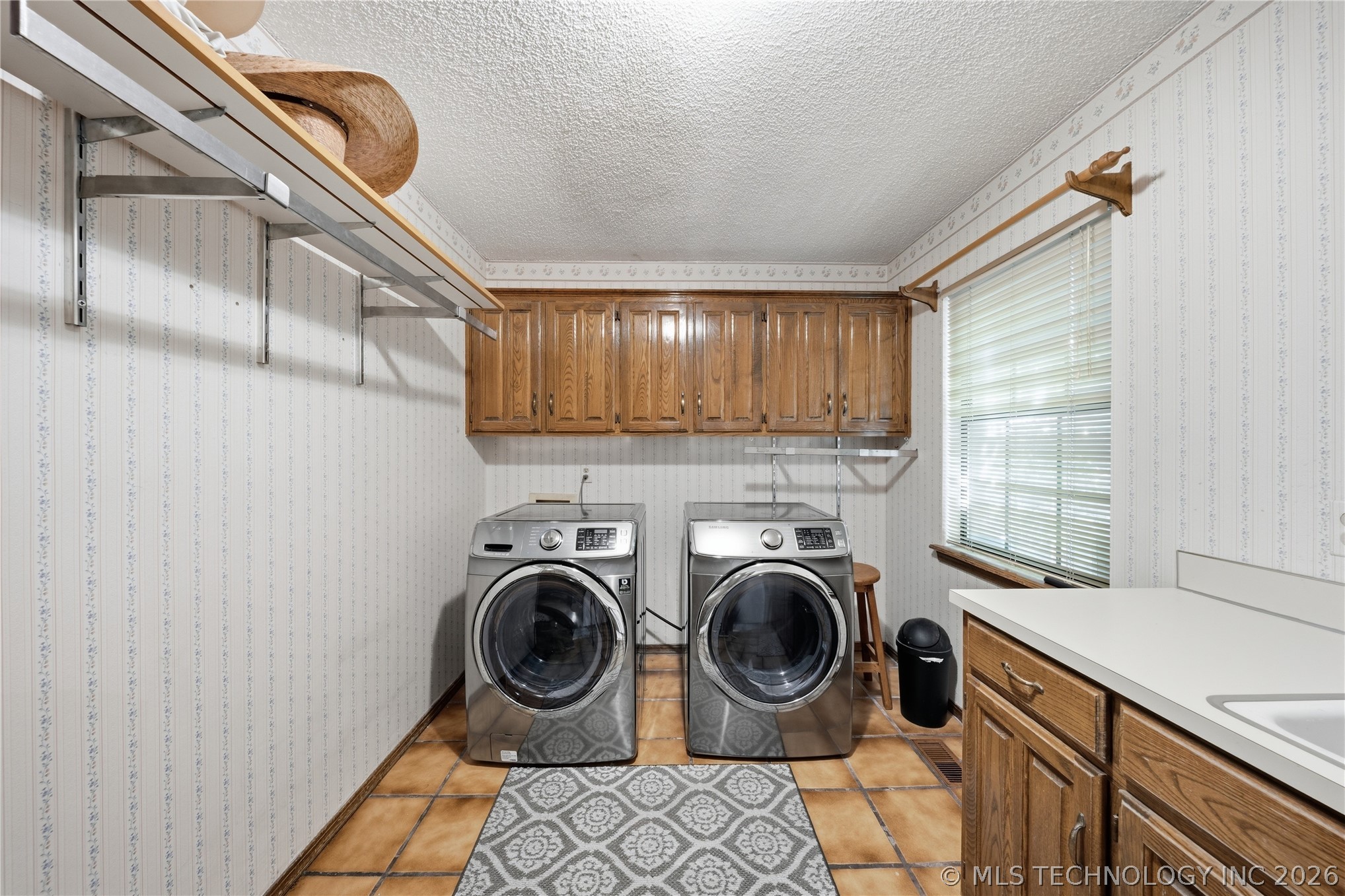 7009 E 100th Street Property Photo 34