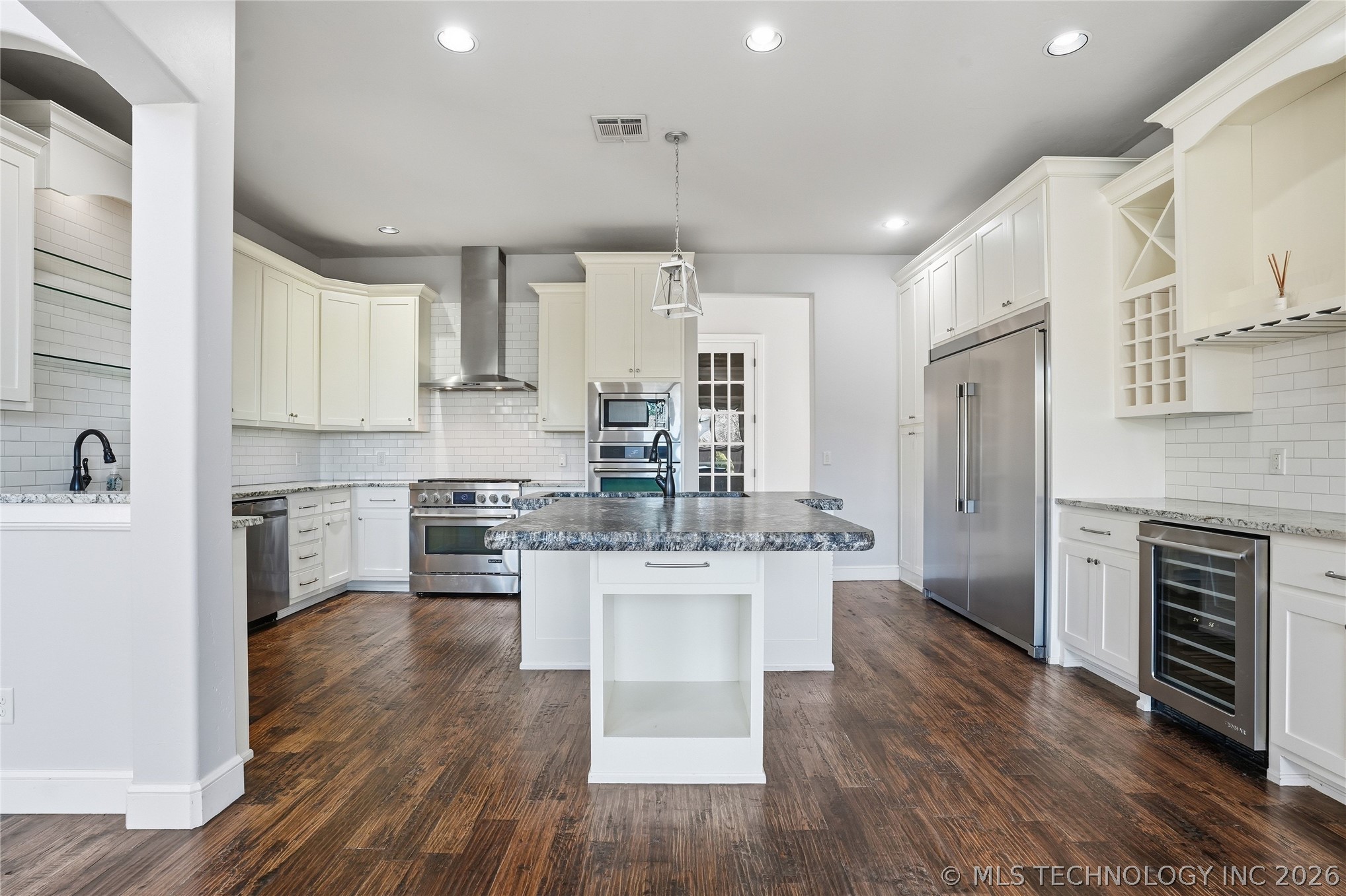 12014 S Kingston Place Property Photo 12