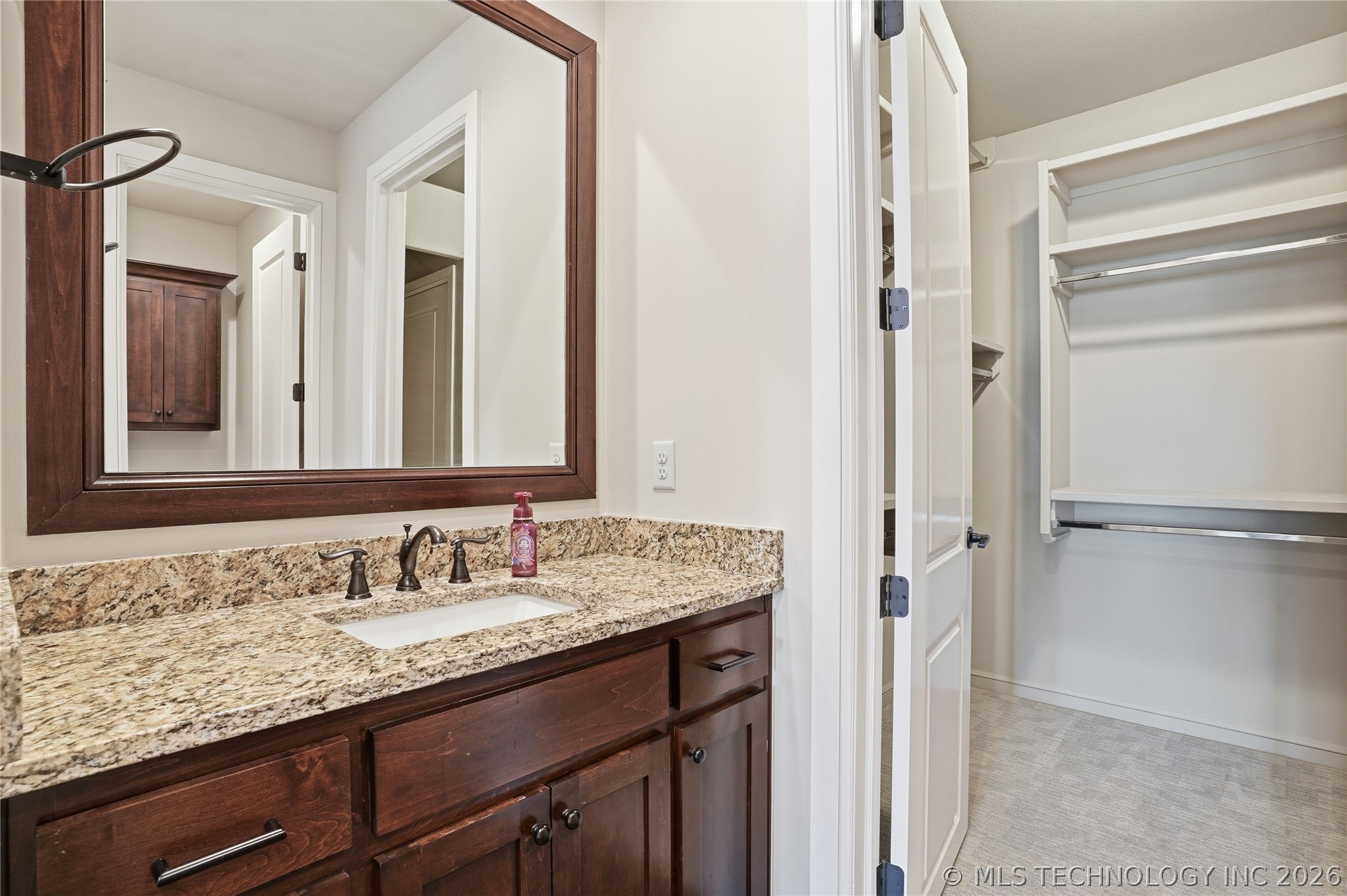 12014 S Kingston Place Property Photo 58