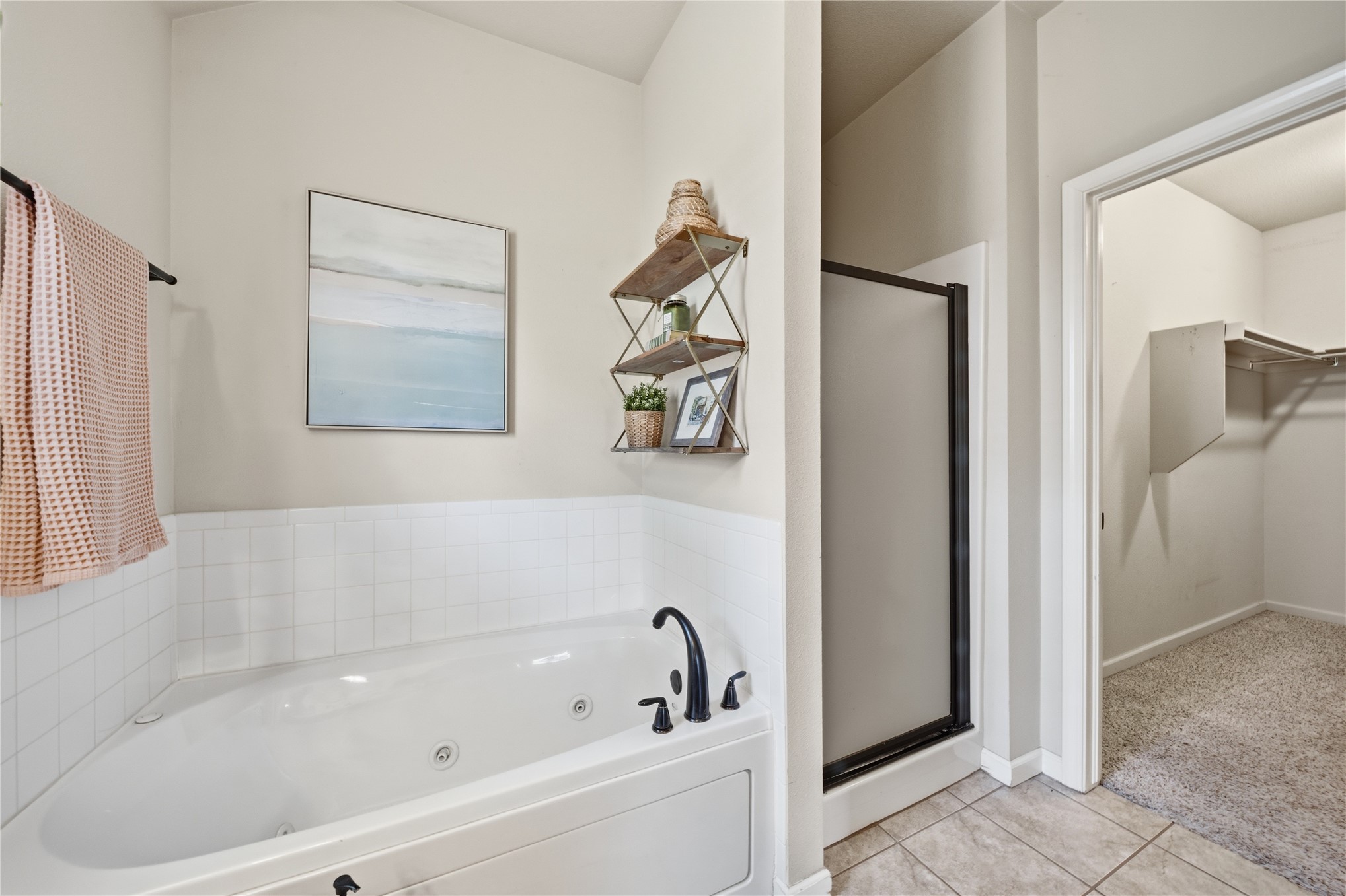 3906 S Maple Avenue Property Photo 22