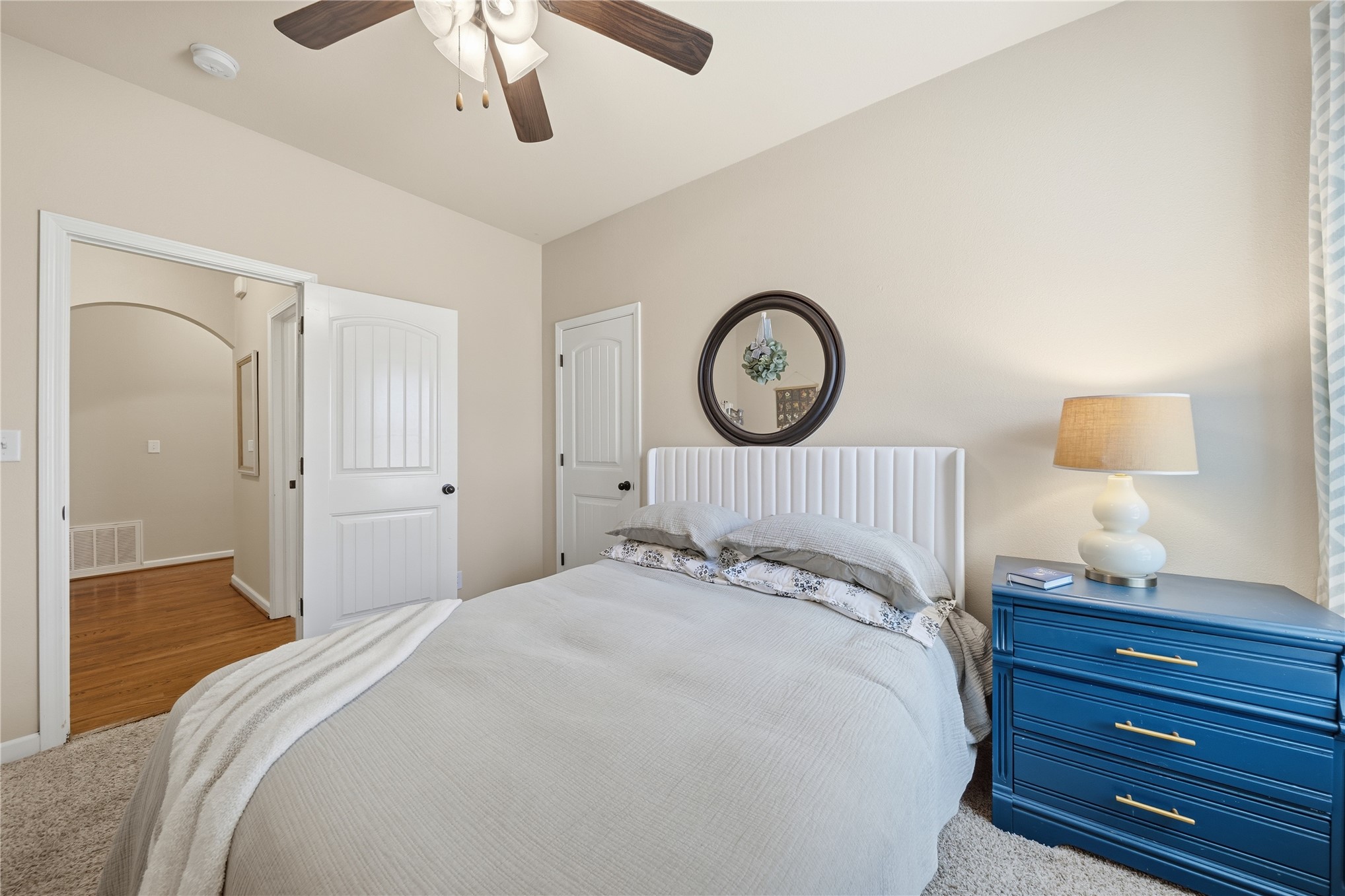3906 S Maple Avenue Property Photo 26