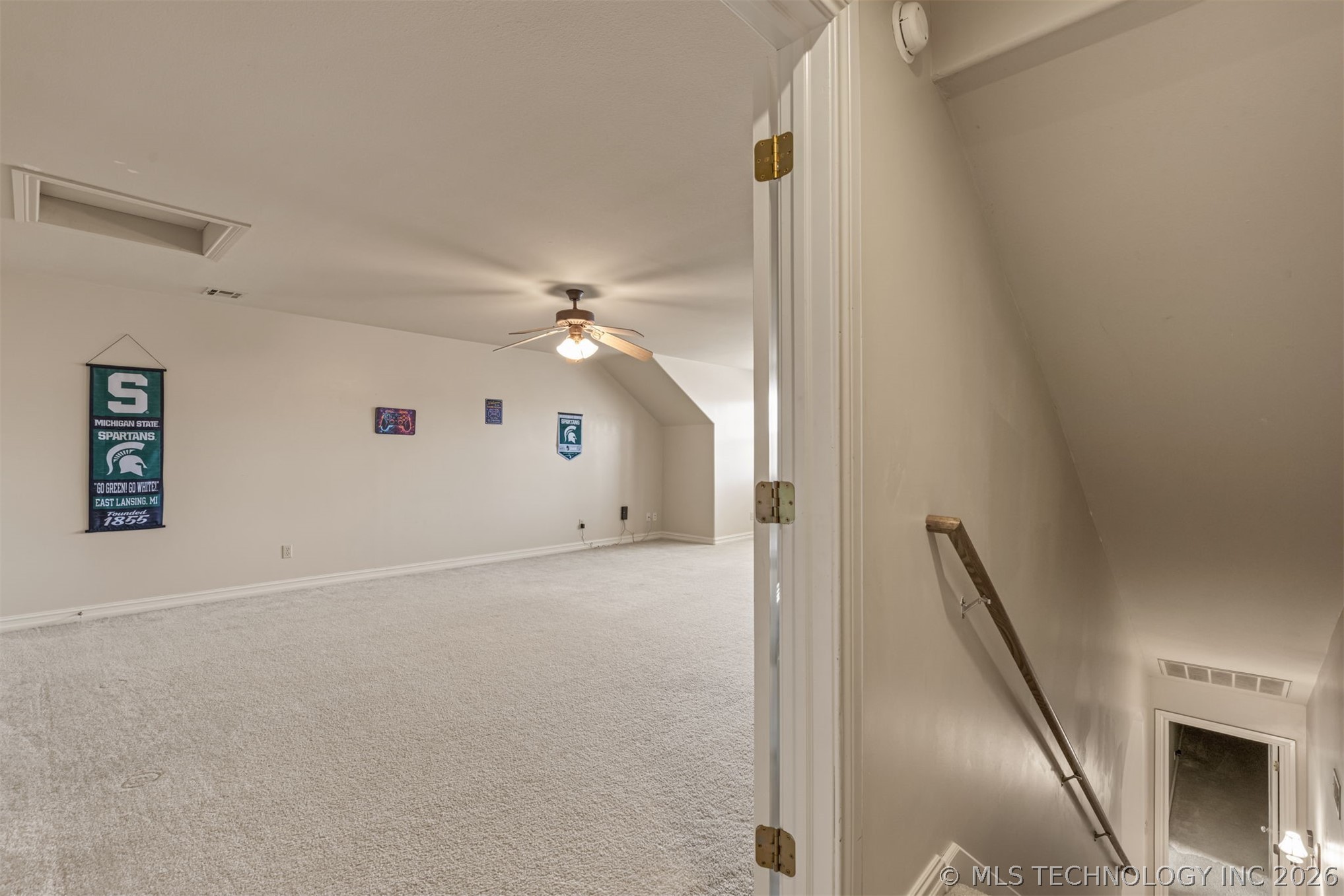 2324 S Kalanchoe Avenue Property Photo 37