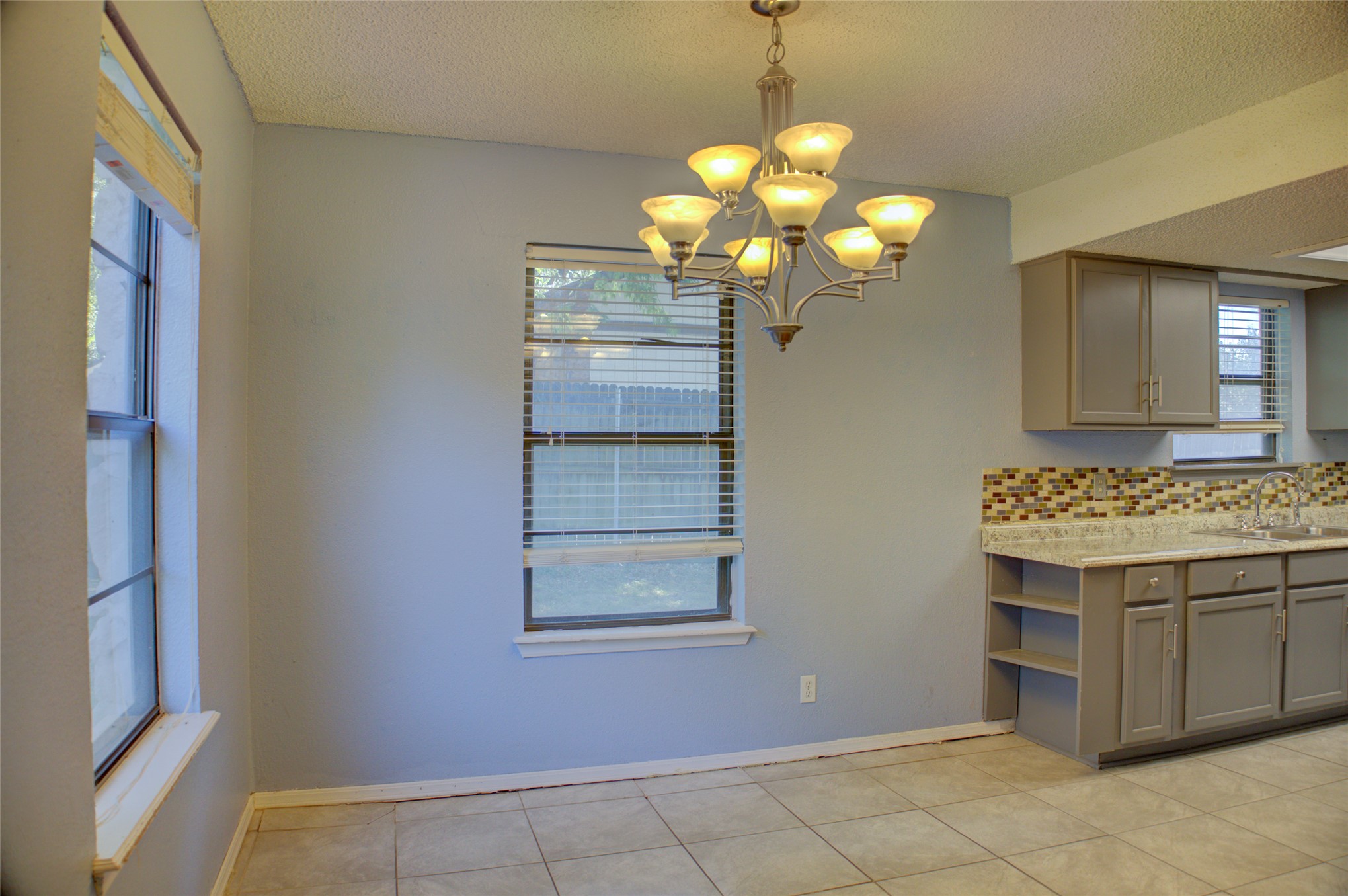 1709 N 21st Street Property Photo 10