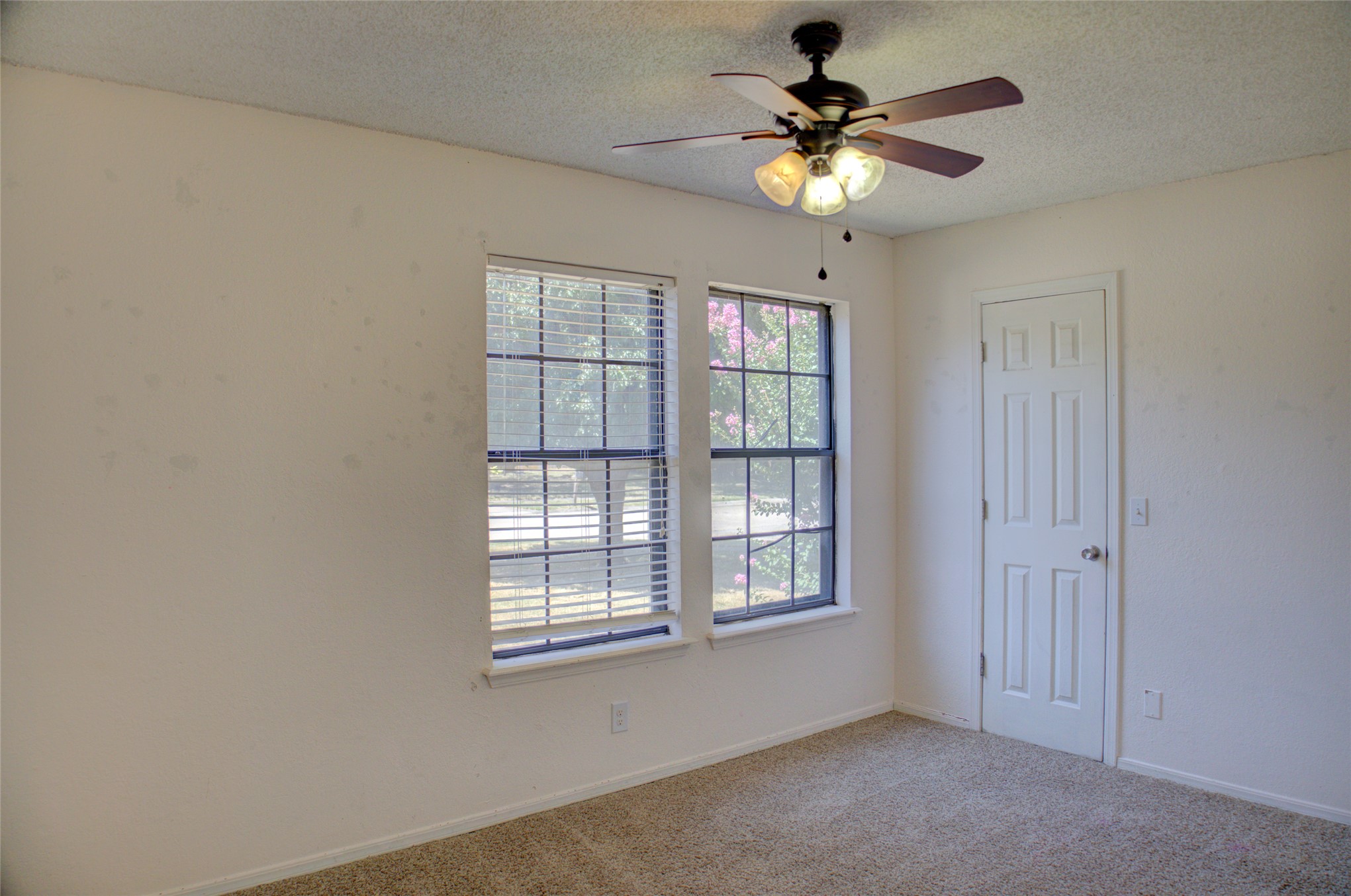 1709 N 21st Street Property Photo 20