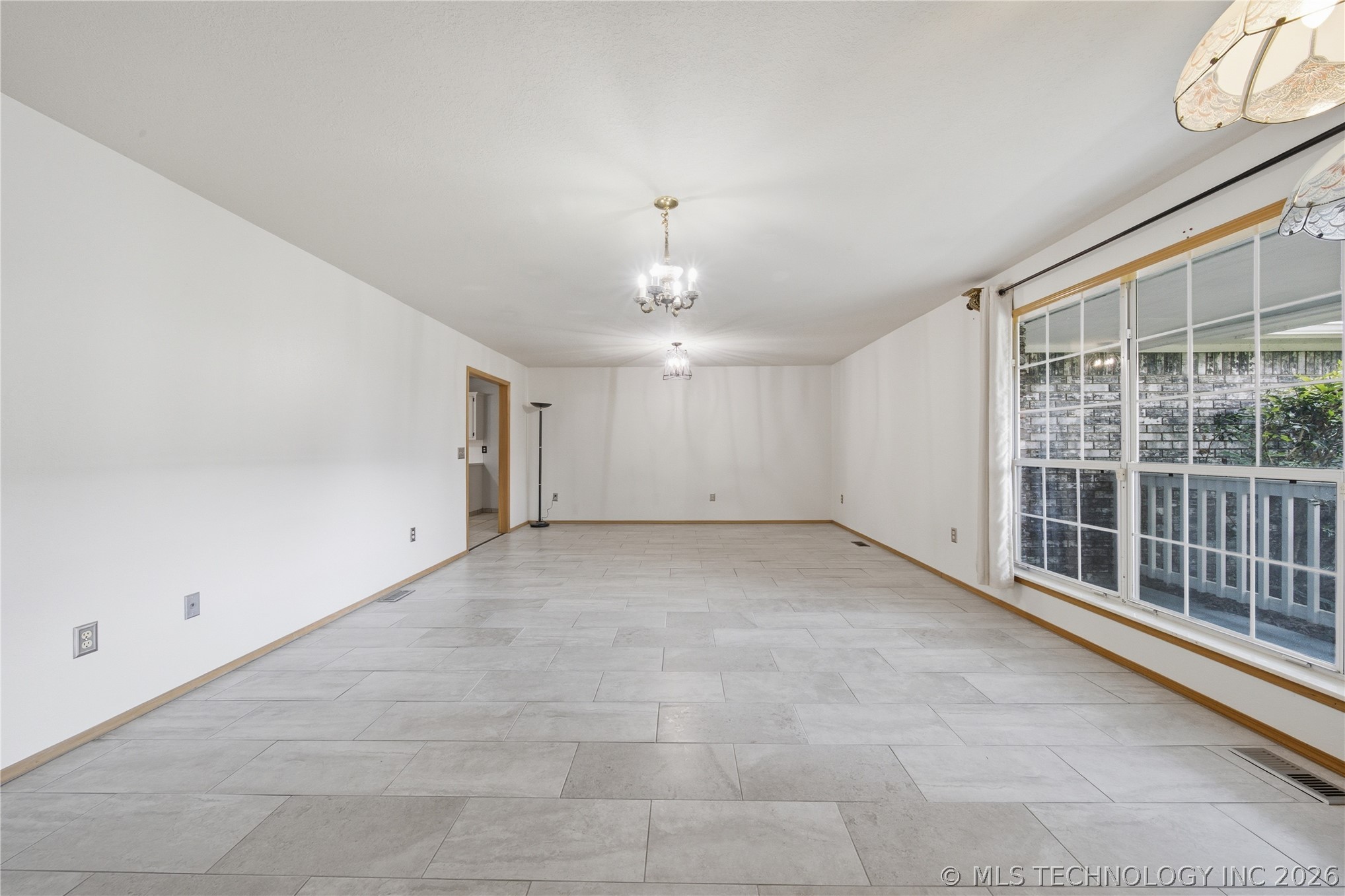 202 Remington Place Property Photo 5