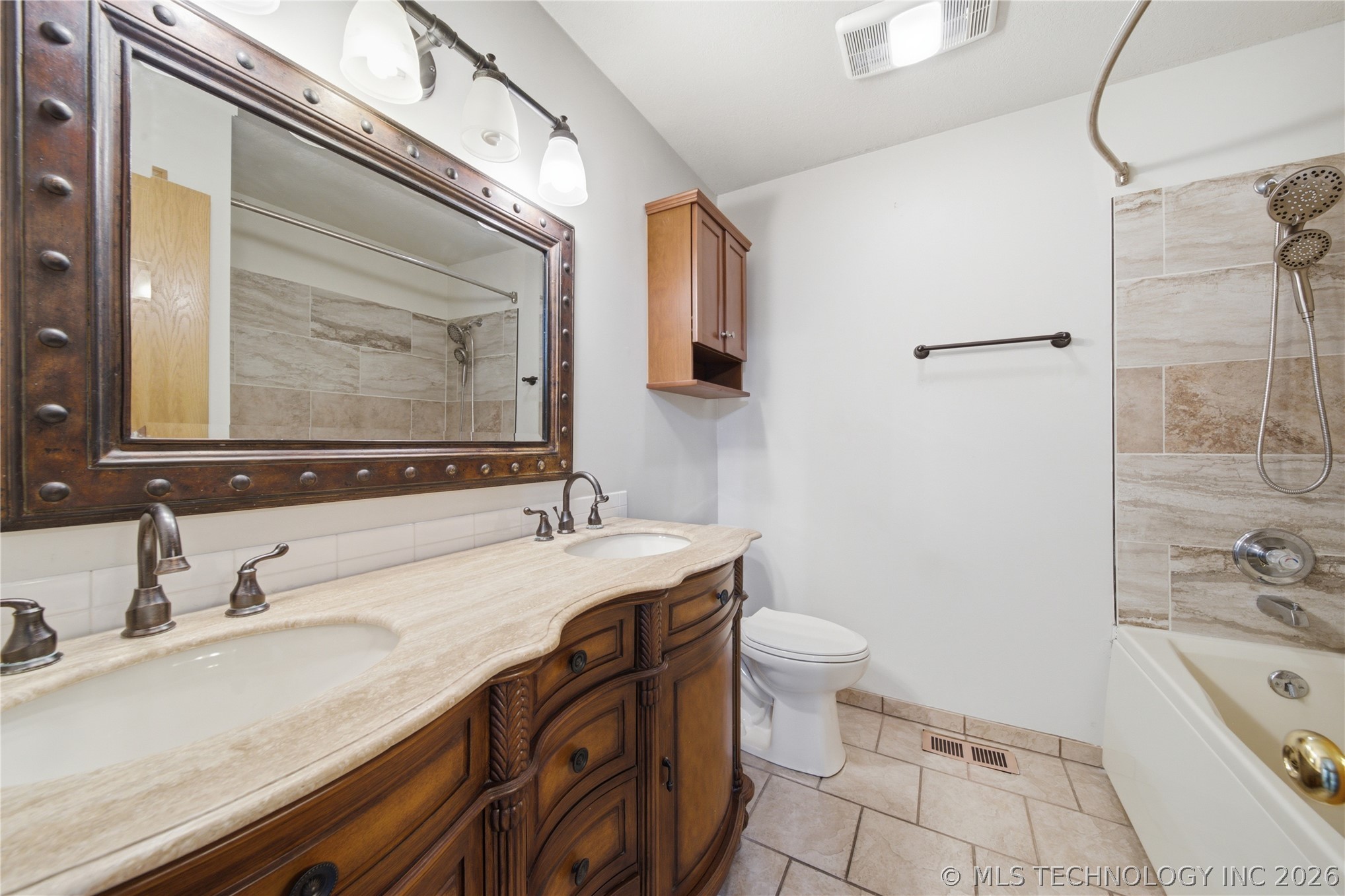 202 Remington Place Property Photo 19