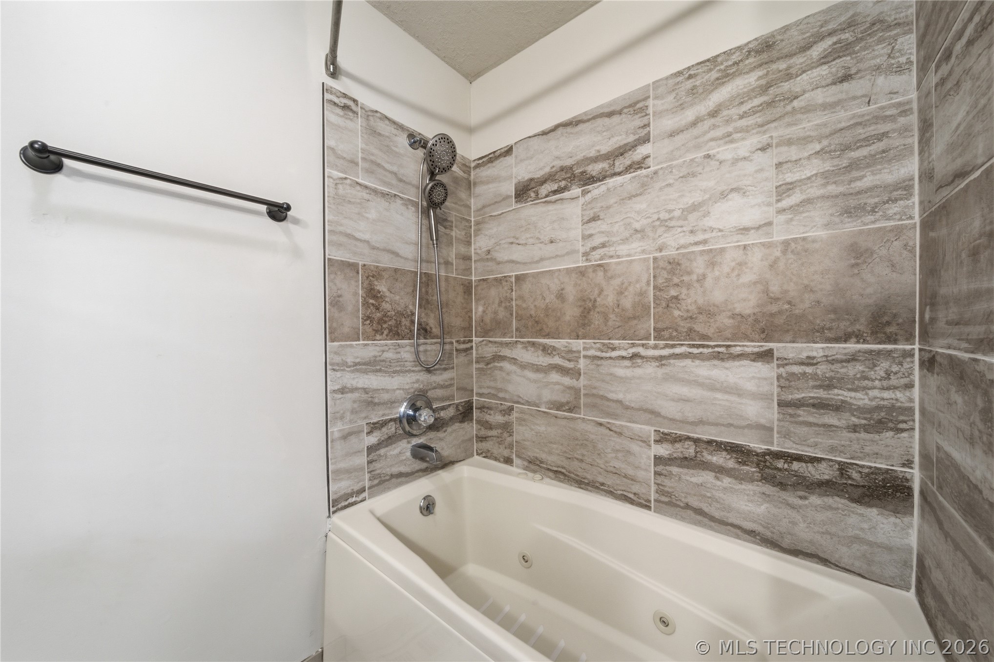 202 Remington Place Property Photo 20