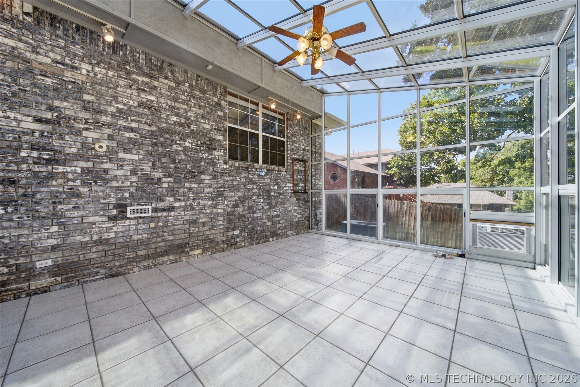 202 Remington Place Property Photo 32