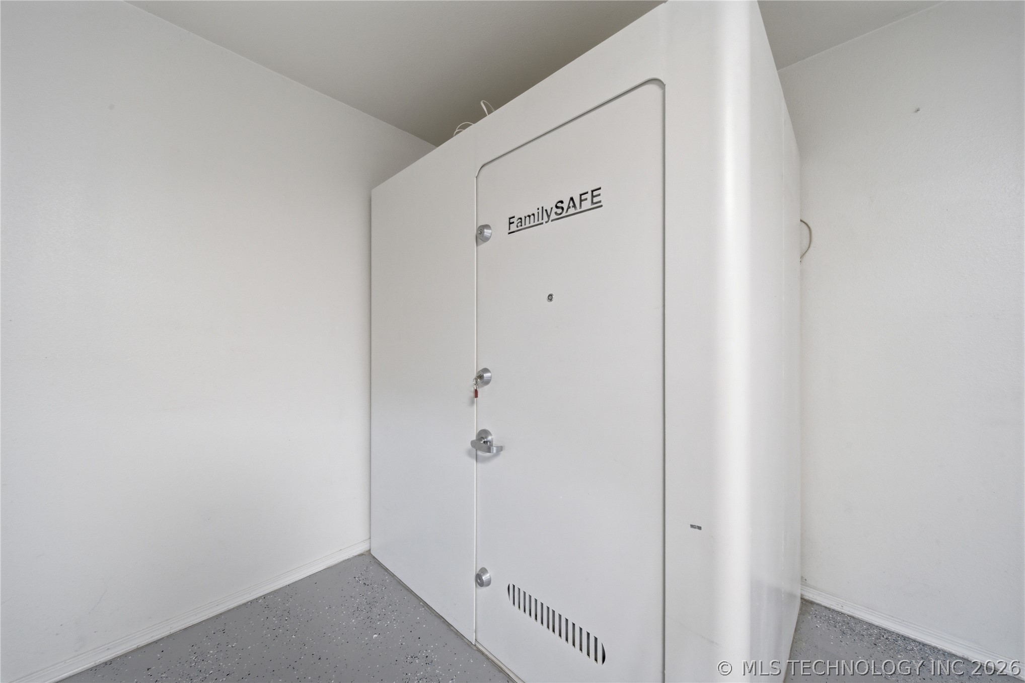 202 Remington Place Property Photo 38