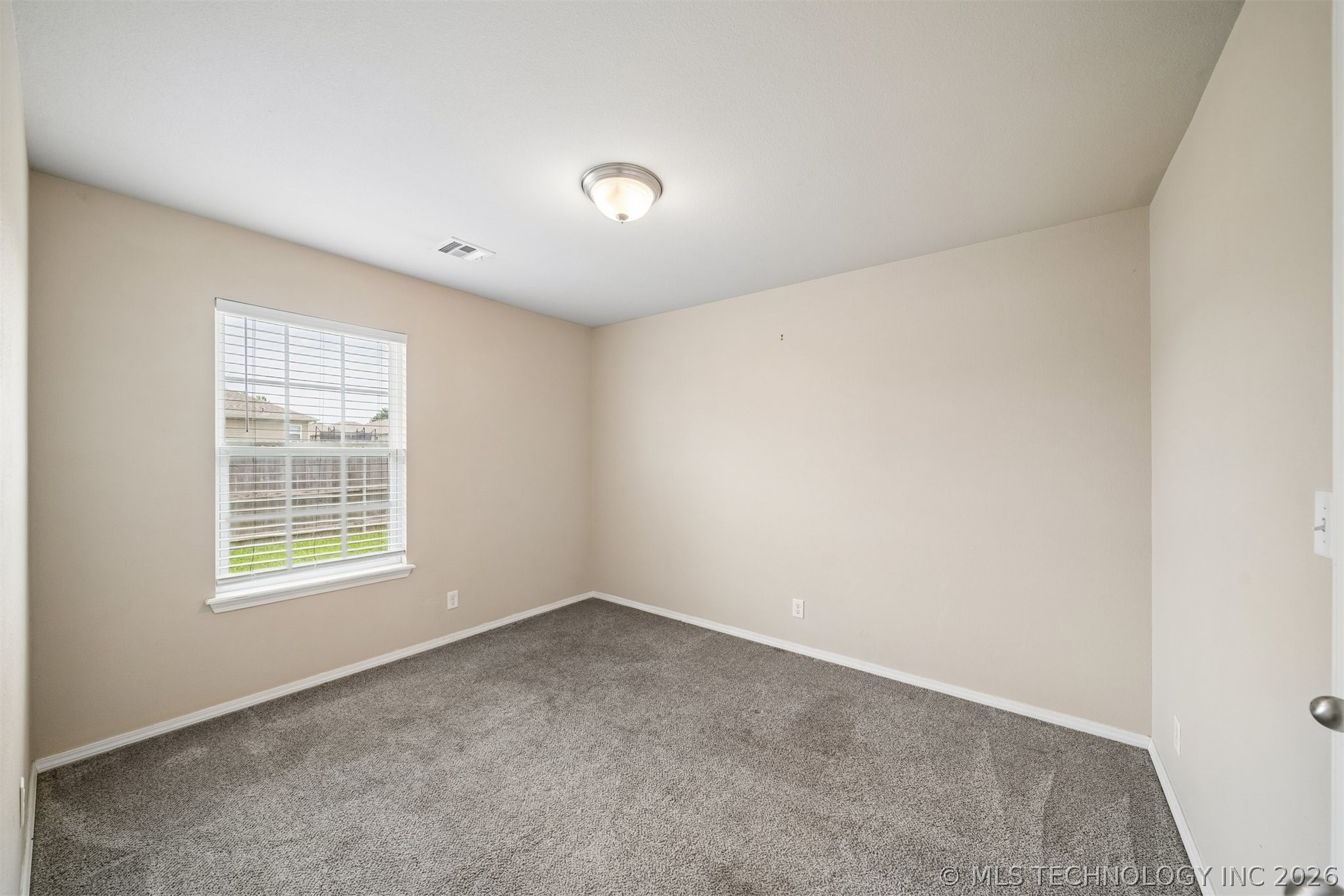 25066 E 93rd Street S Property Photo 8