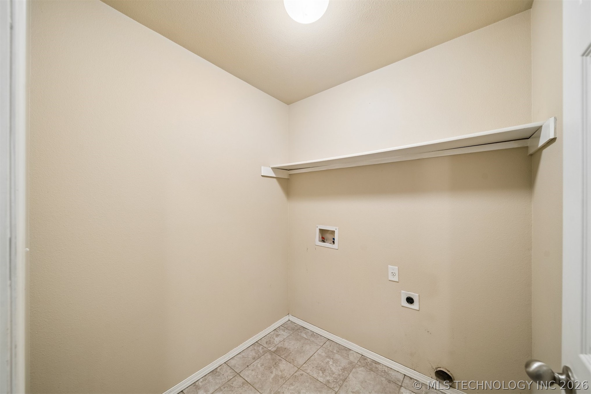 25066 E 93rd Street S Property Photo 13