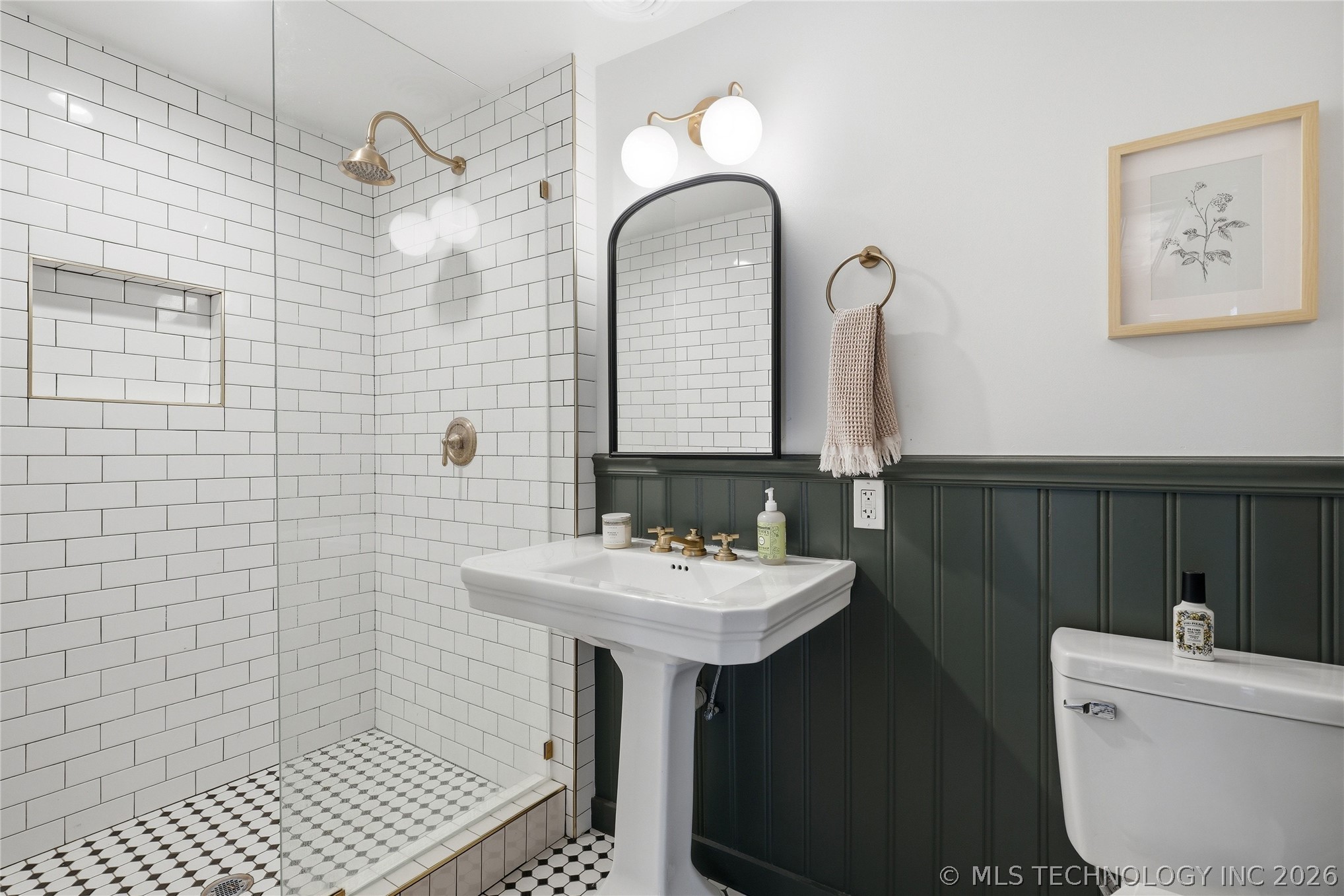 2303 S Delaware Court Property Photo 23