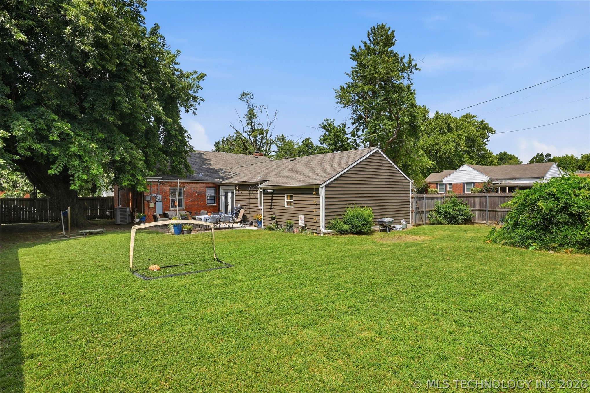 2303 S Delaware Court Property Photo 30