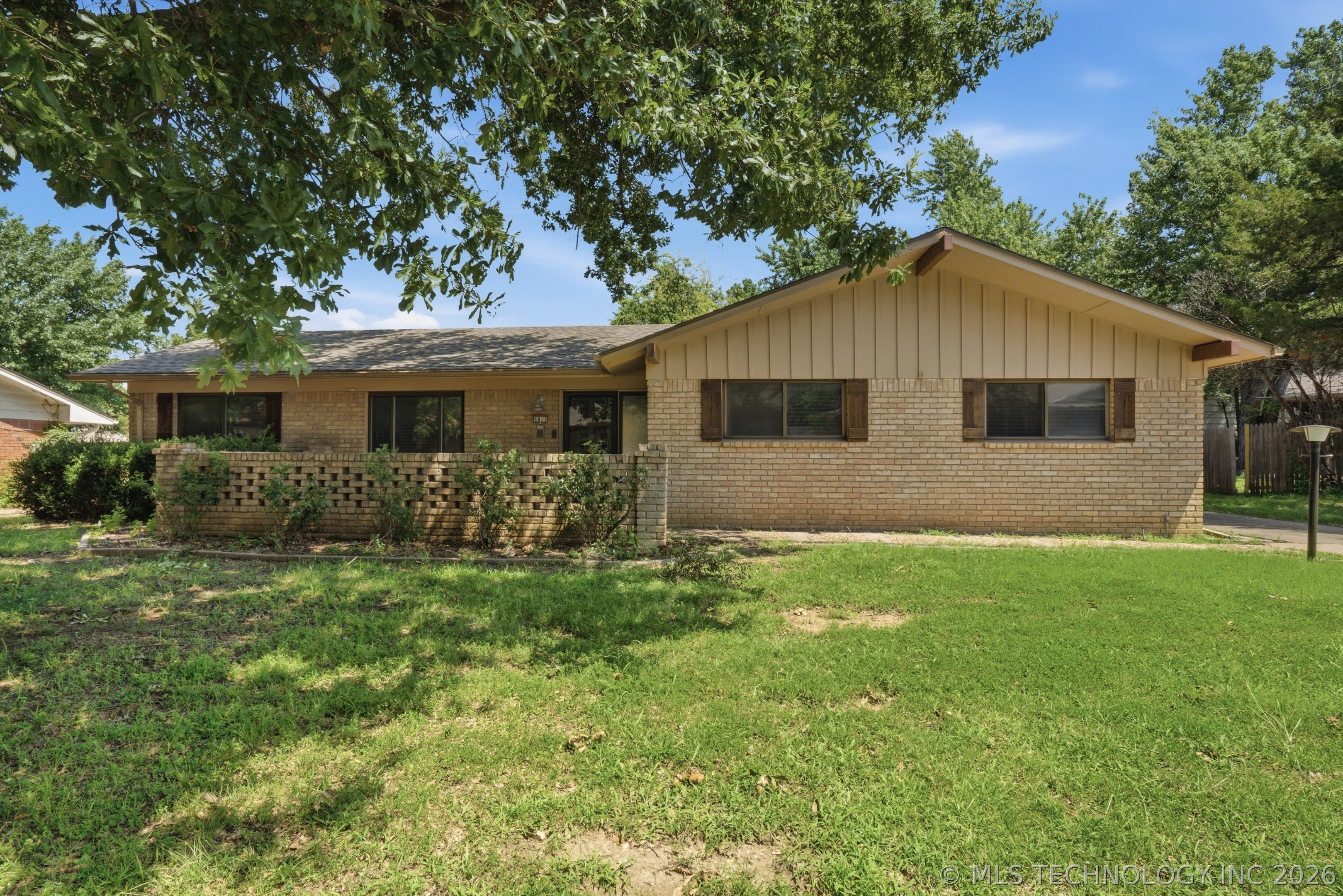5811 E 61st Place Property Photo 1
