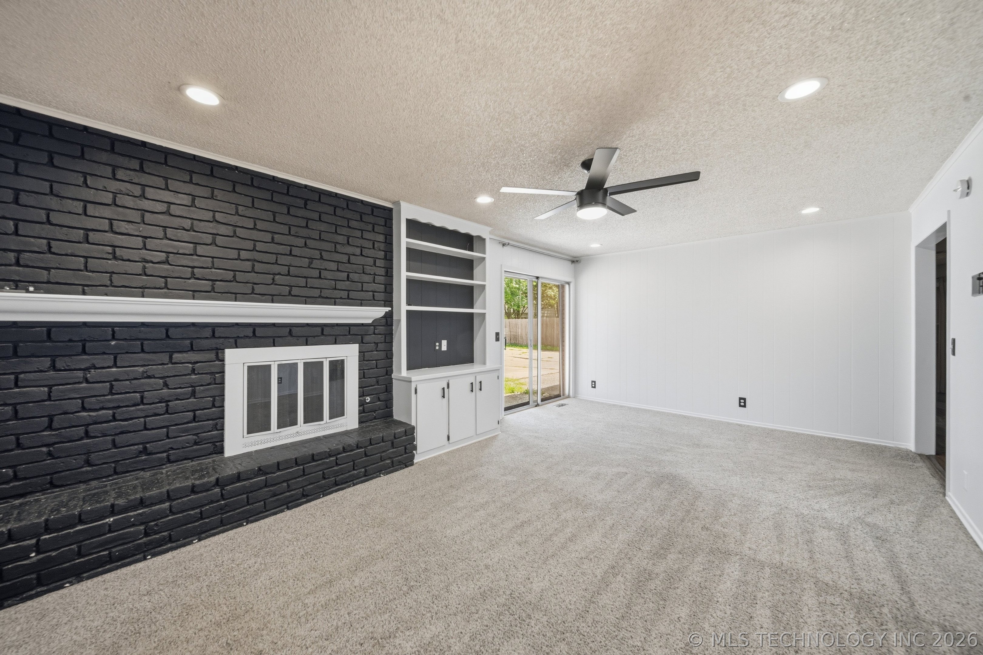 5811 E 61st Place Property Photo 4