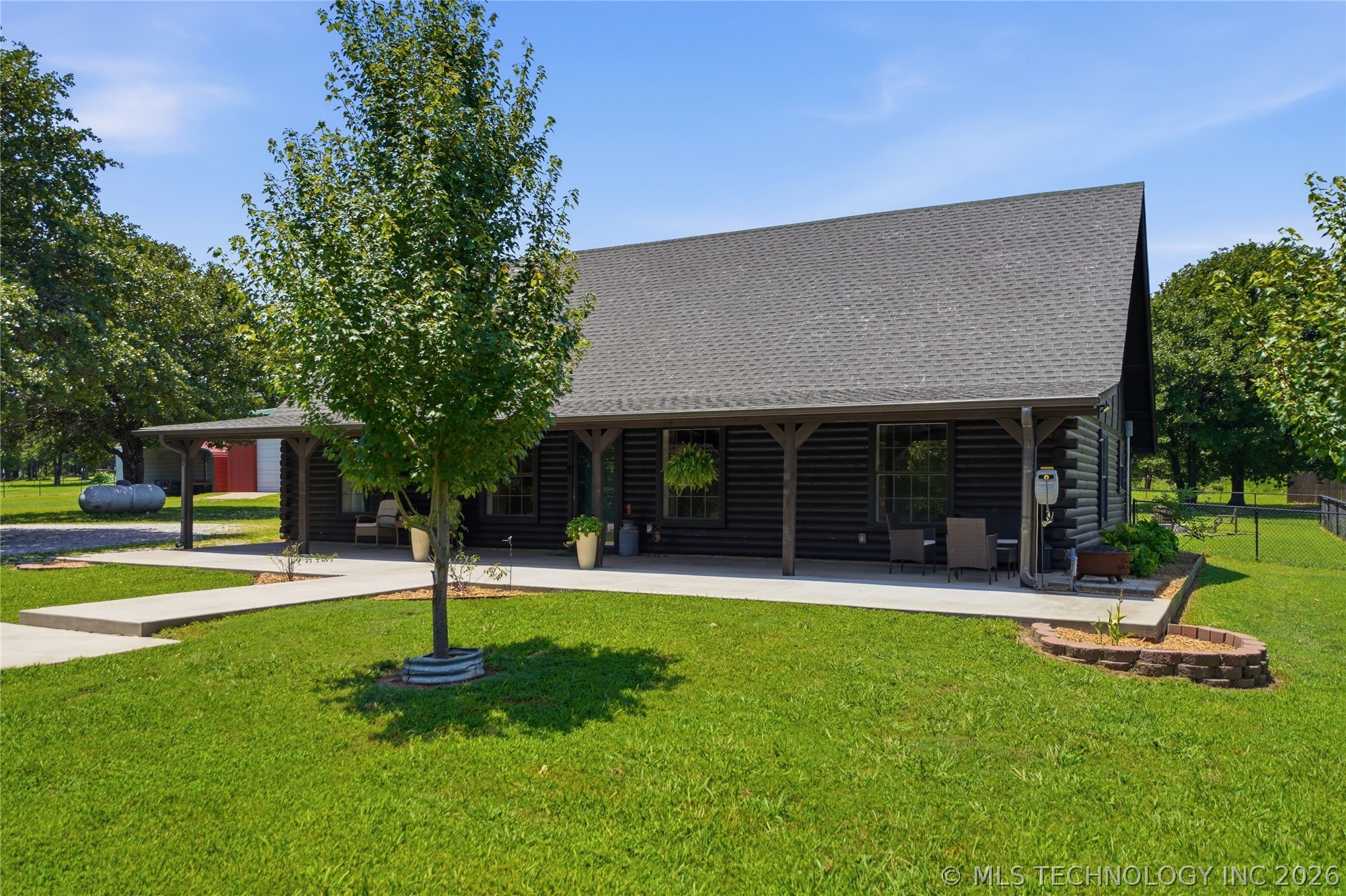 17916 N 124th West Avenue Property Photo 12