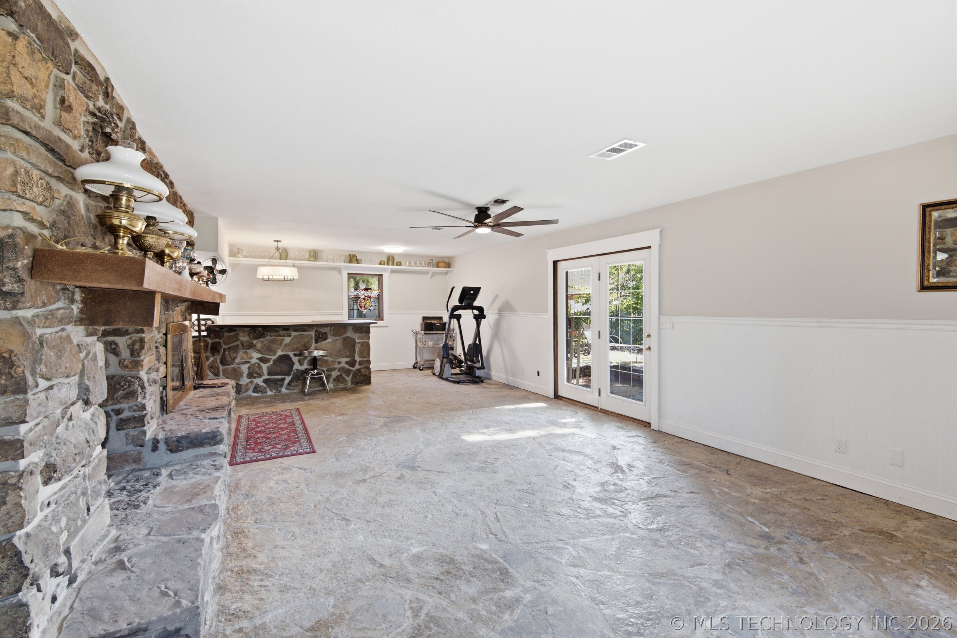 1206 20th Avenue Ne Property Photo 6