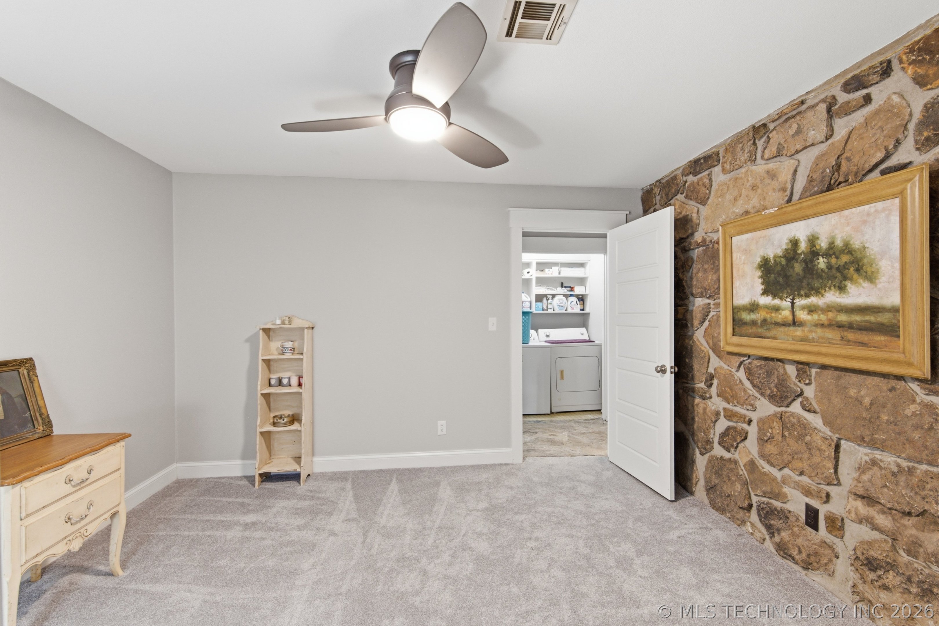 1206 20th Avenue Ne Property Photo 9