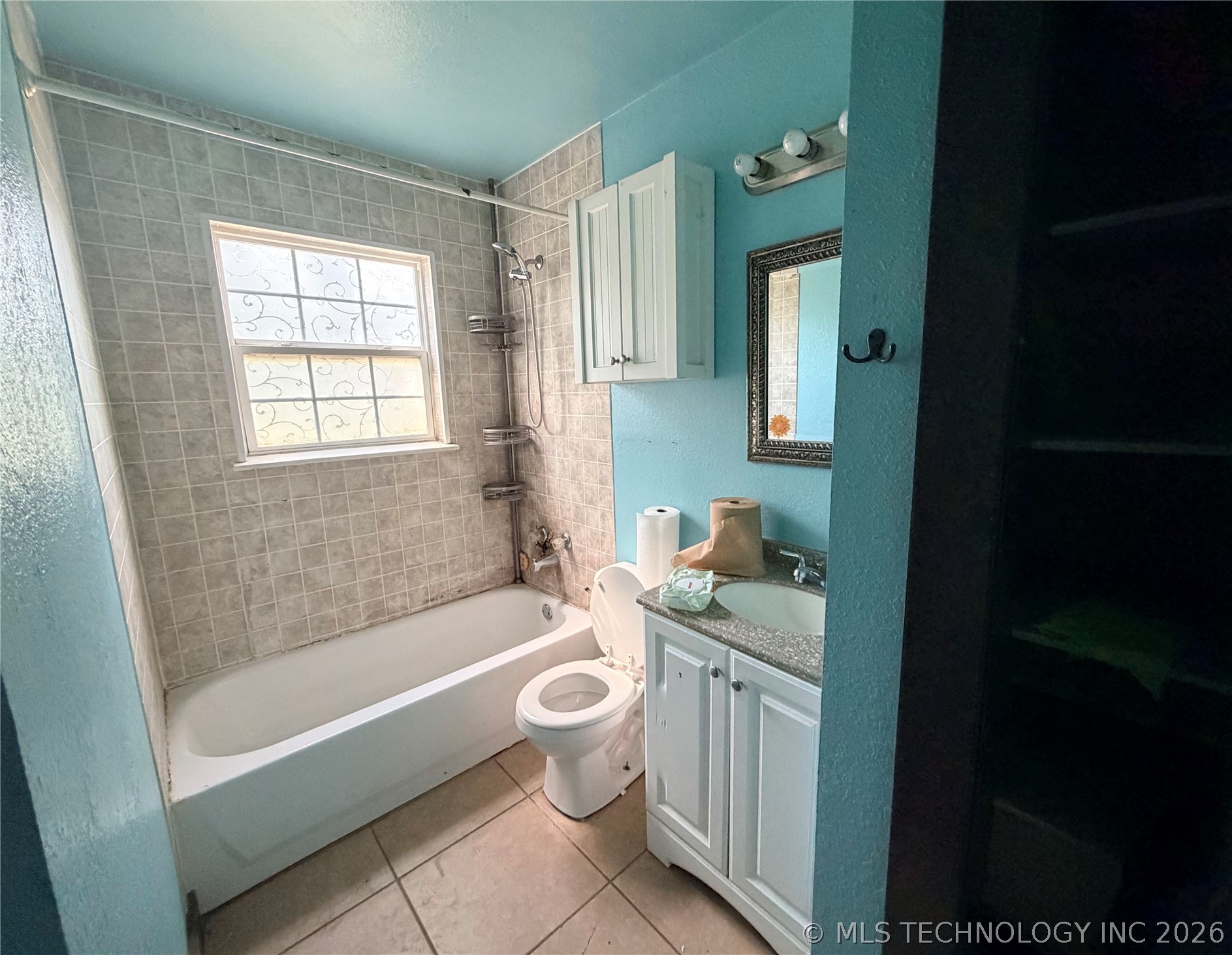 26201 W 27th Street Property Photo 10