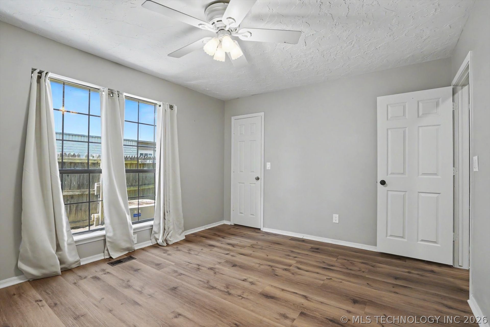 2504 Fort Davis Drive Property Photo 29