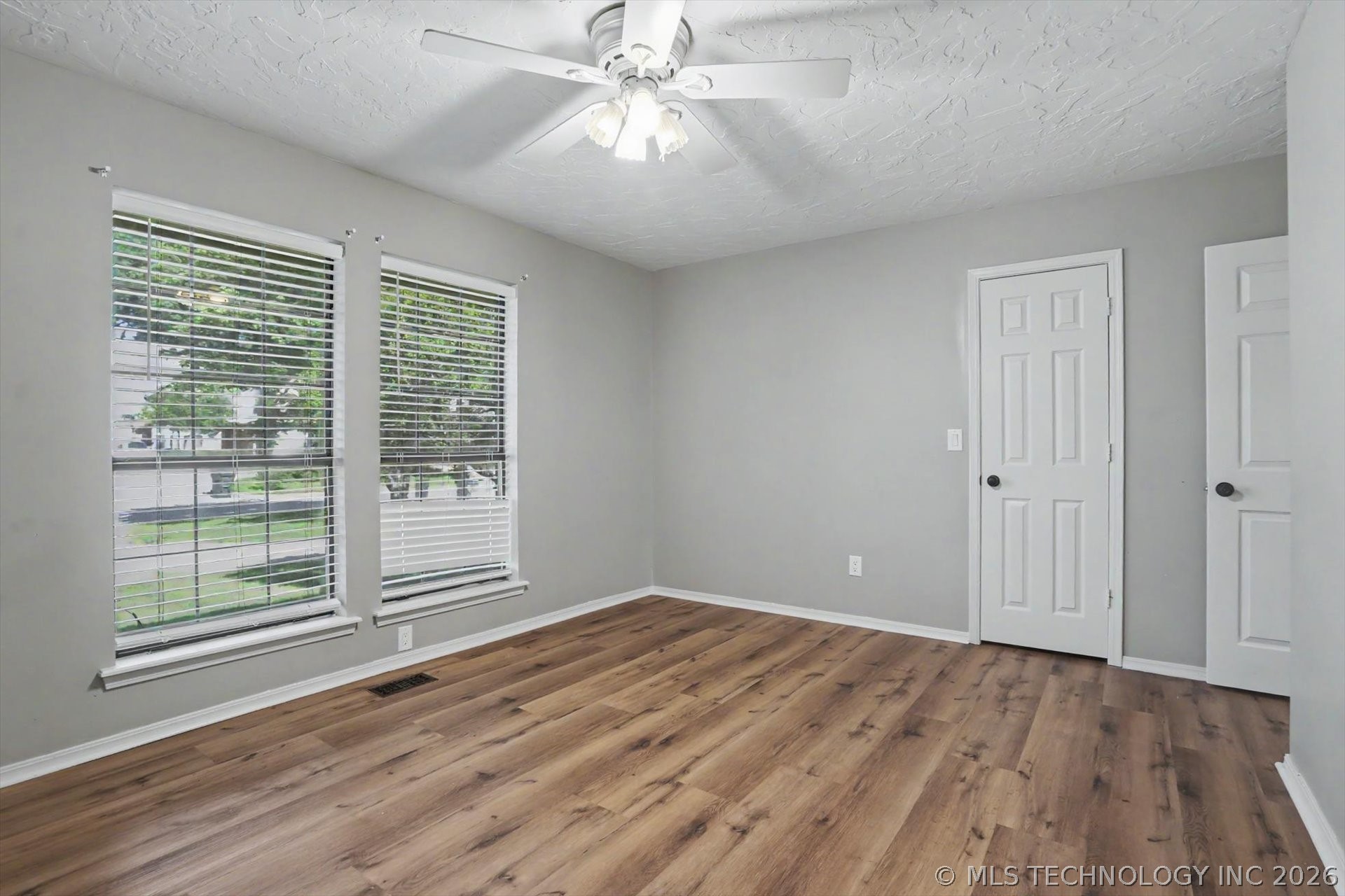 2504 Fort Davis Drive Property Photo 32