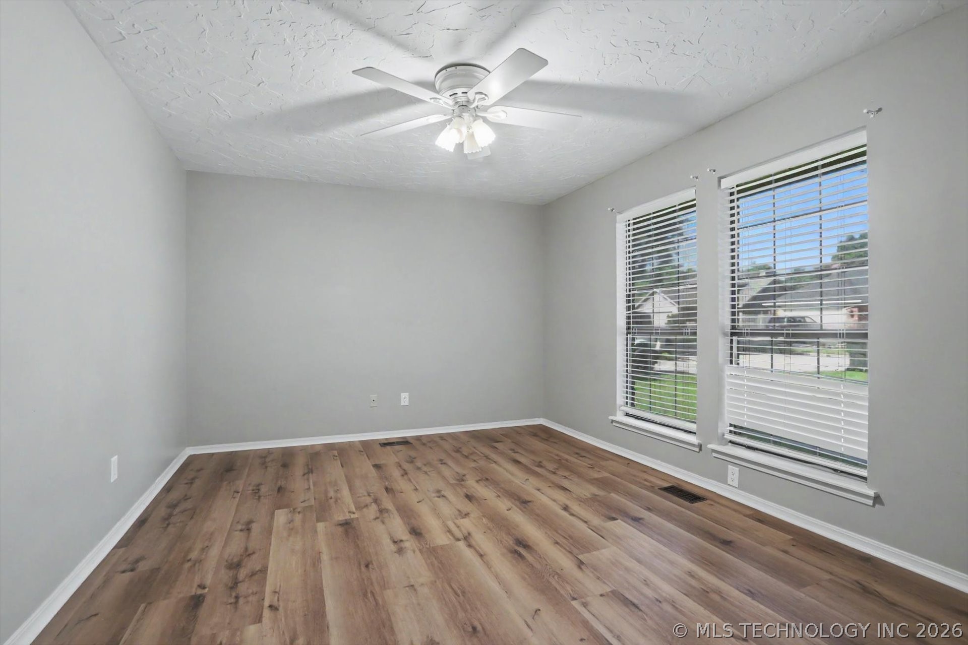 2504 Fort Davis Drive Property Photo 33