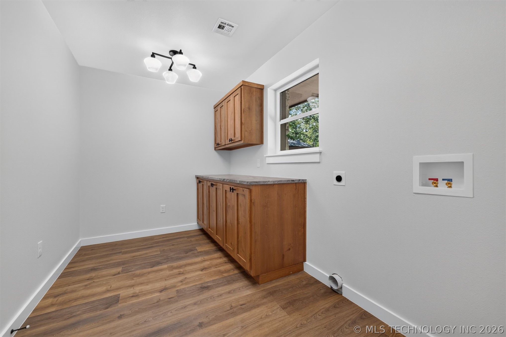 17413 E 380 Road Property Photo 16
