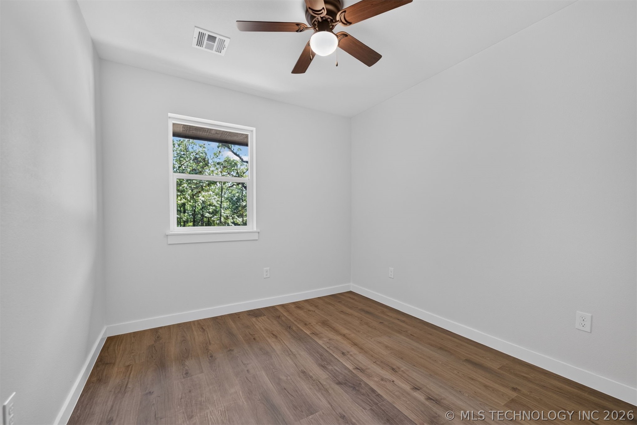 17413 E 380 Road Property Photo 26