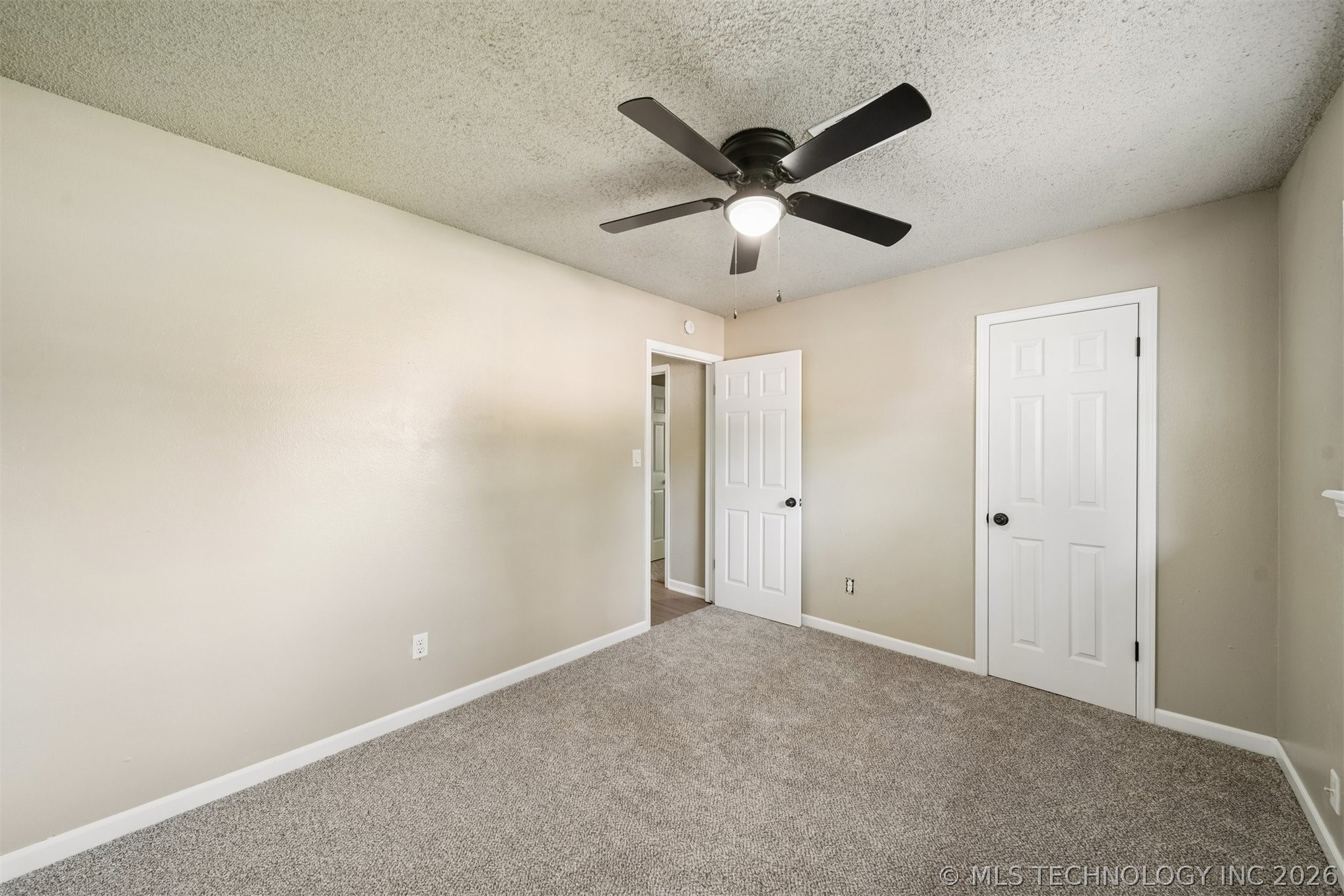 9231 E 58th Street Property Photo 26