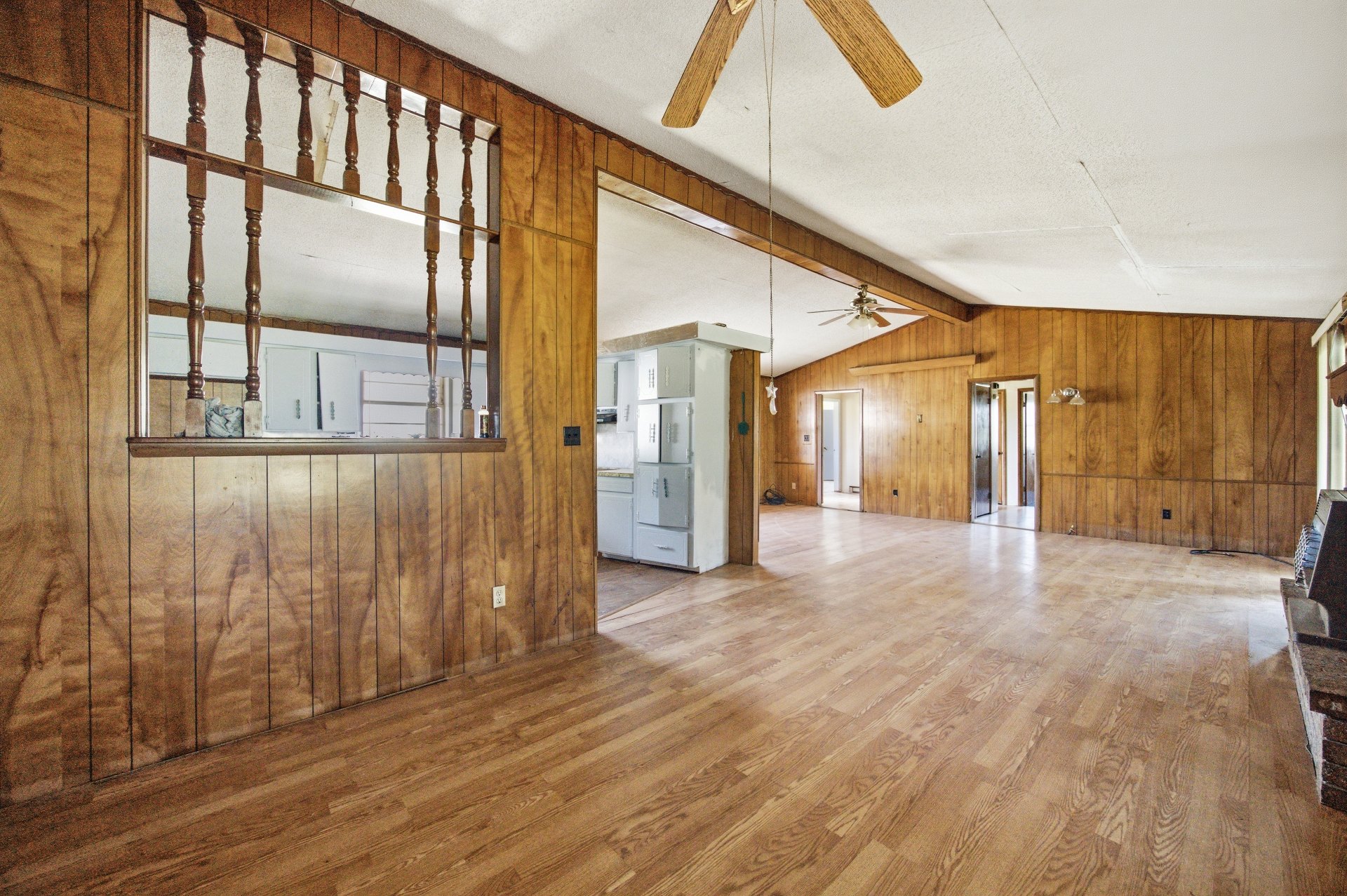 1069 N Coal Creek Road Property Photo 6